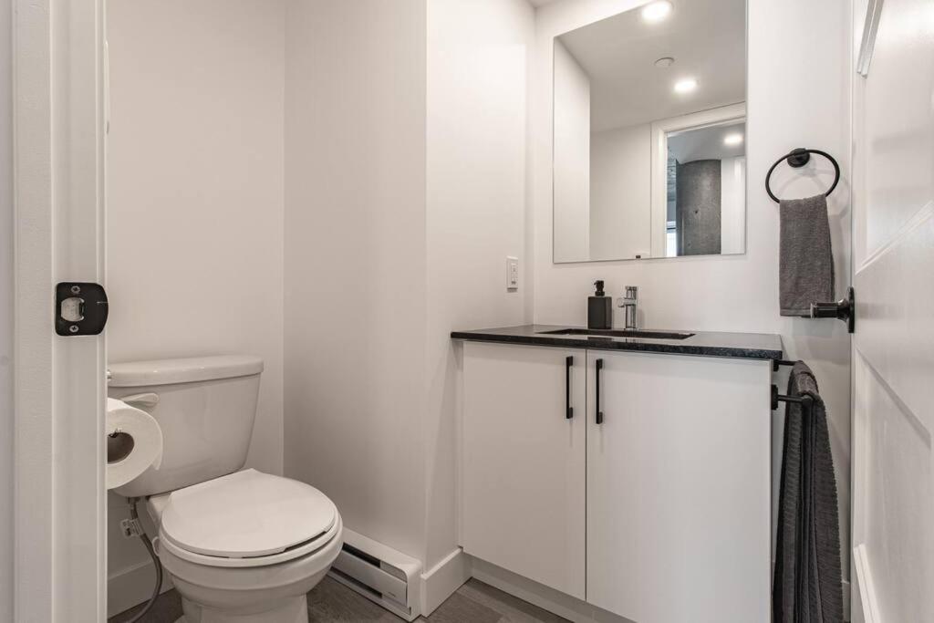 City Center, 2 bathroom, AC, Parking, Pool