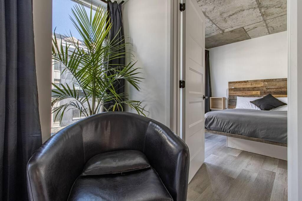 City Center, 2 bathroom, AC, Parking, Pool