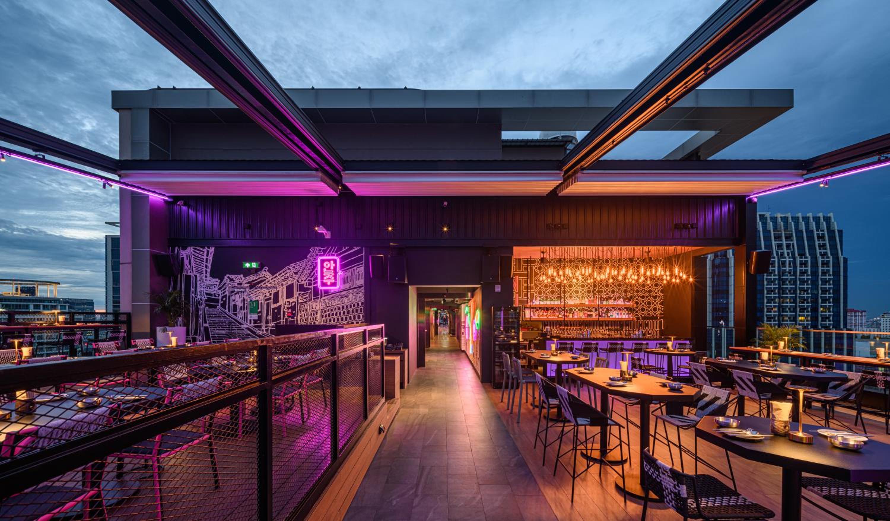 Sindhorn Midtown Hotel Bangkok, Vignette Collection by IHG 4