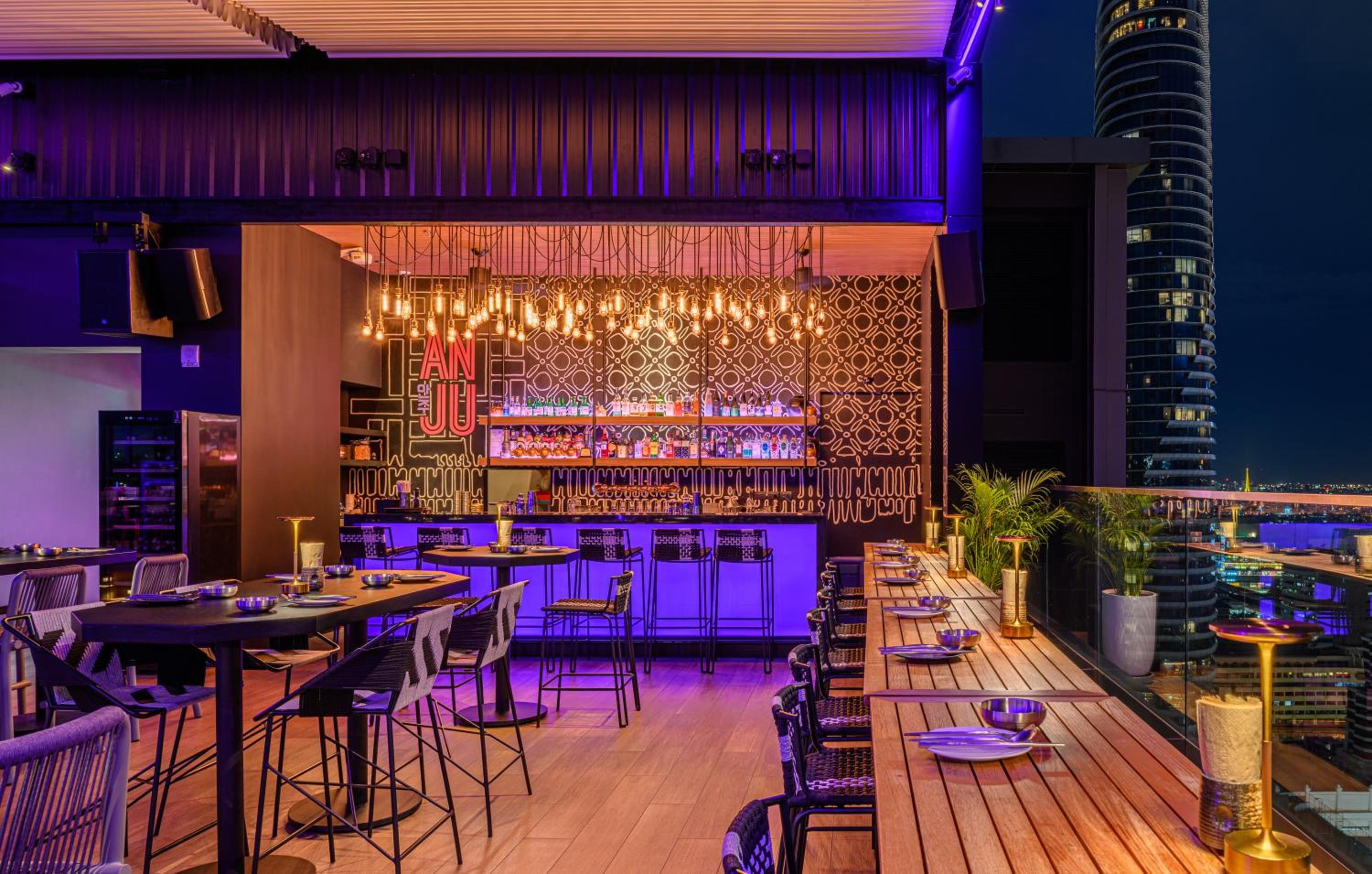 Sindhorn Midtown Hotel Bangkok, Vignette Collection by IHG 5
