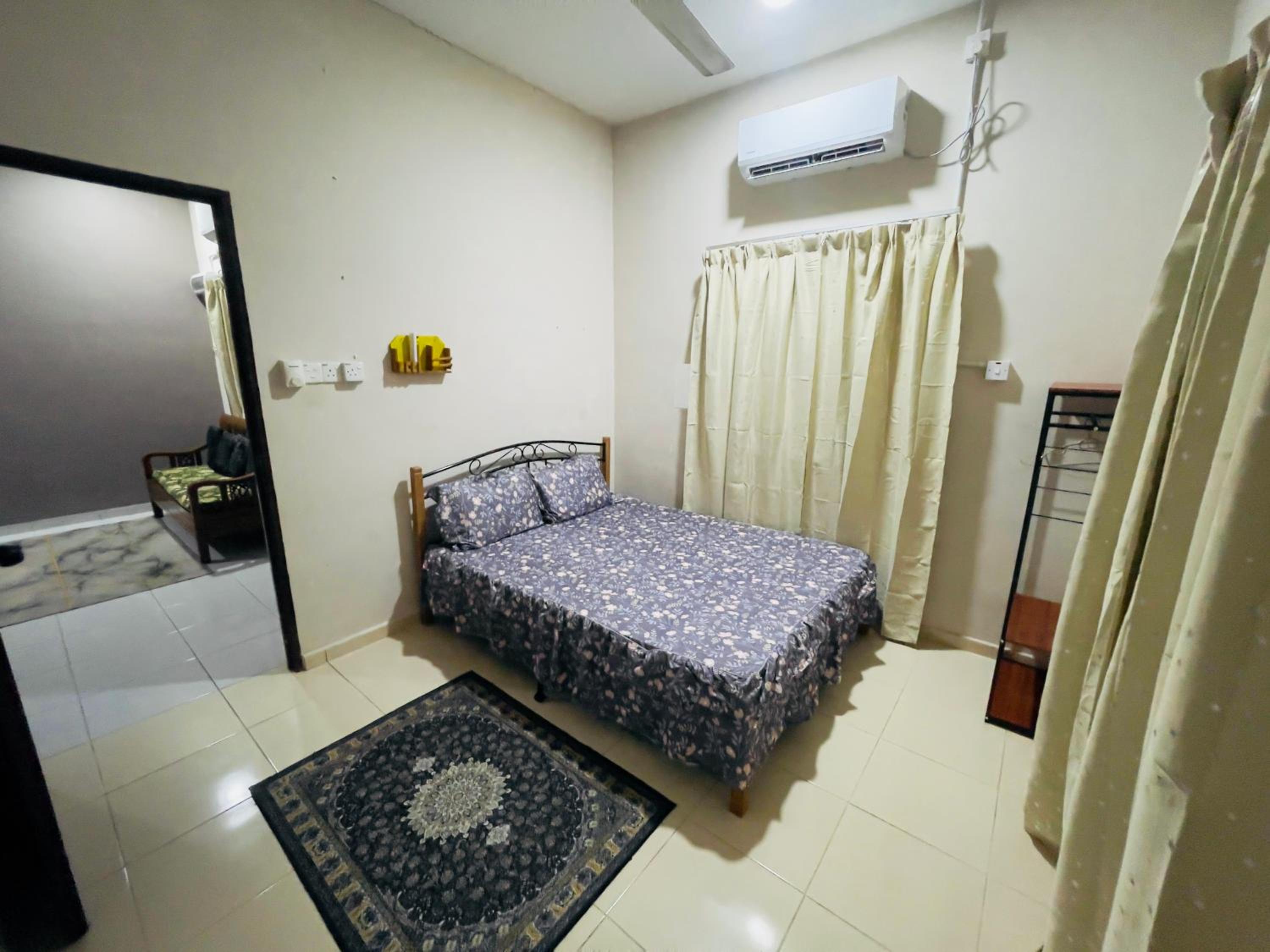 Rania Homestay Beserah Kuantan