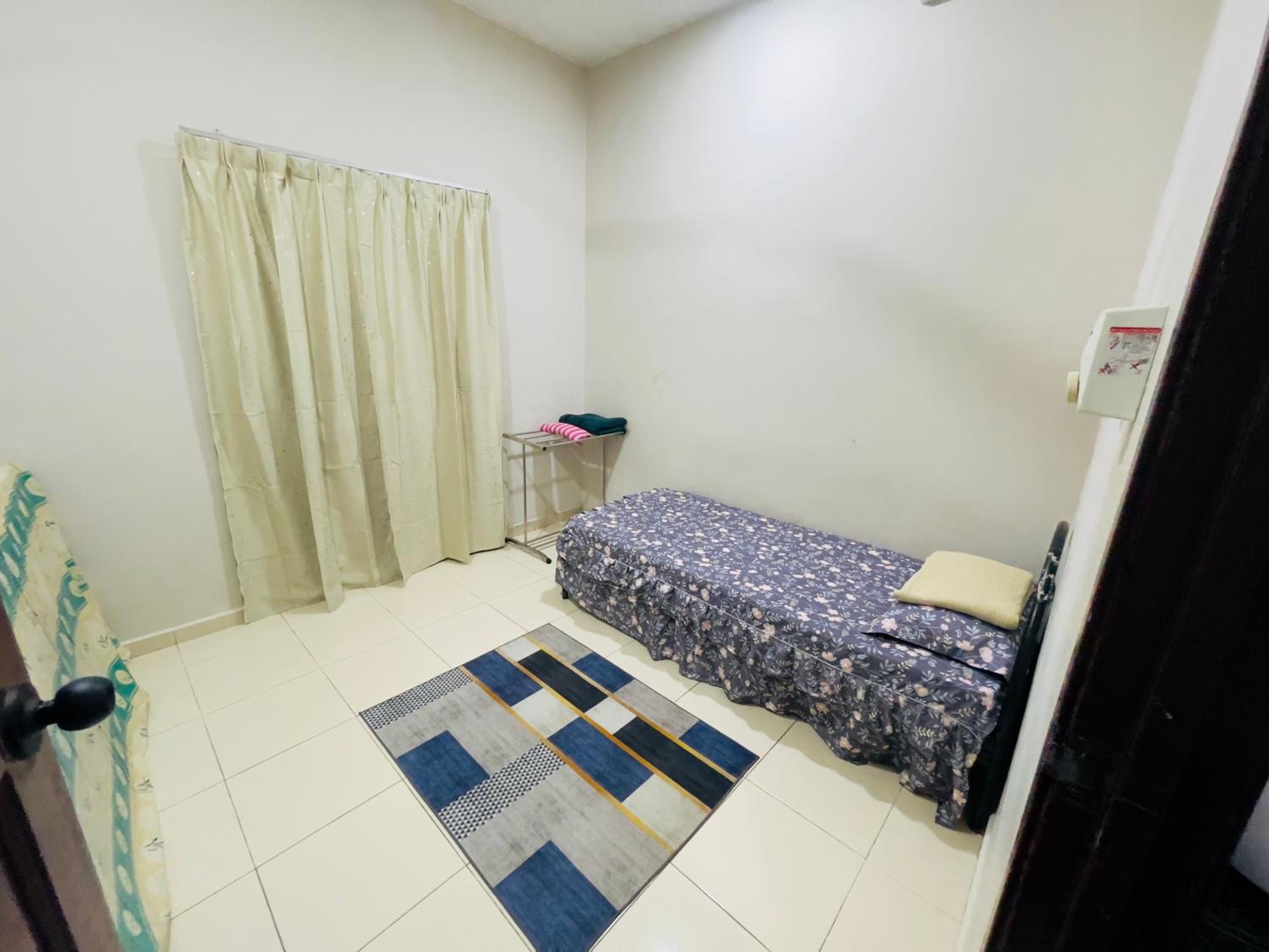 Rania Homestay Beserah Kuantan