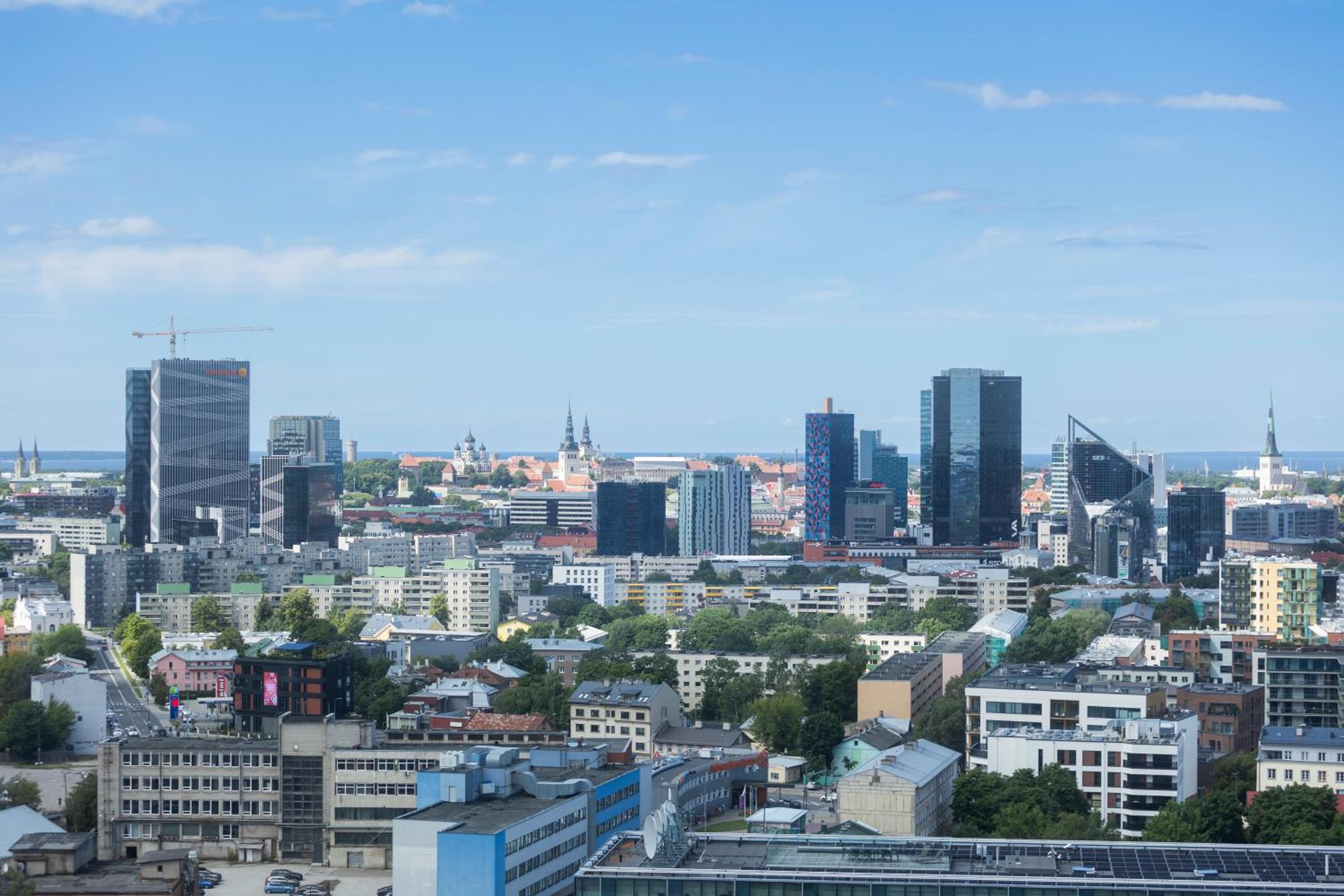 Revalia Fahle Airport Bus-Station Apartments with Best views