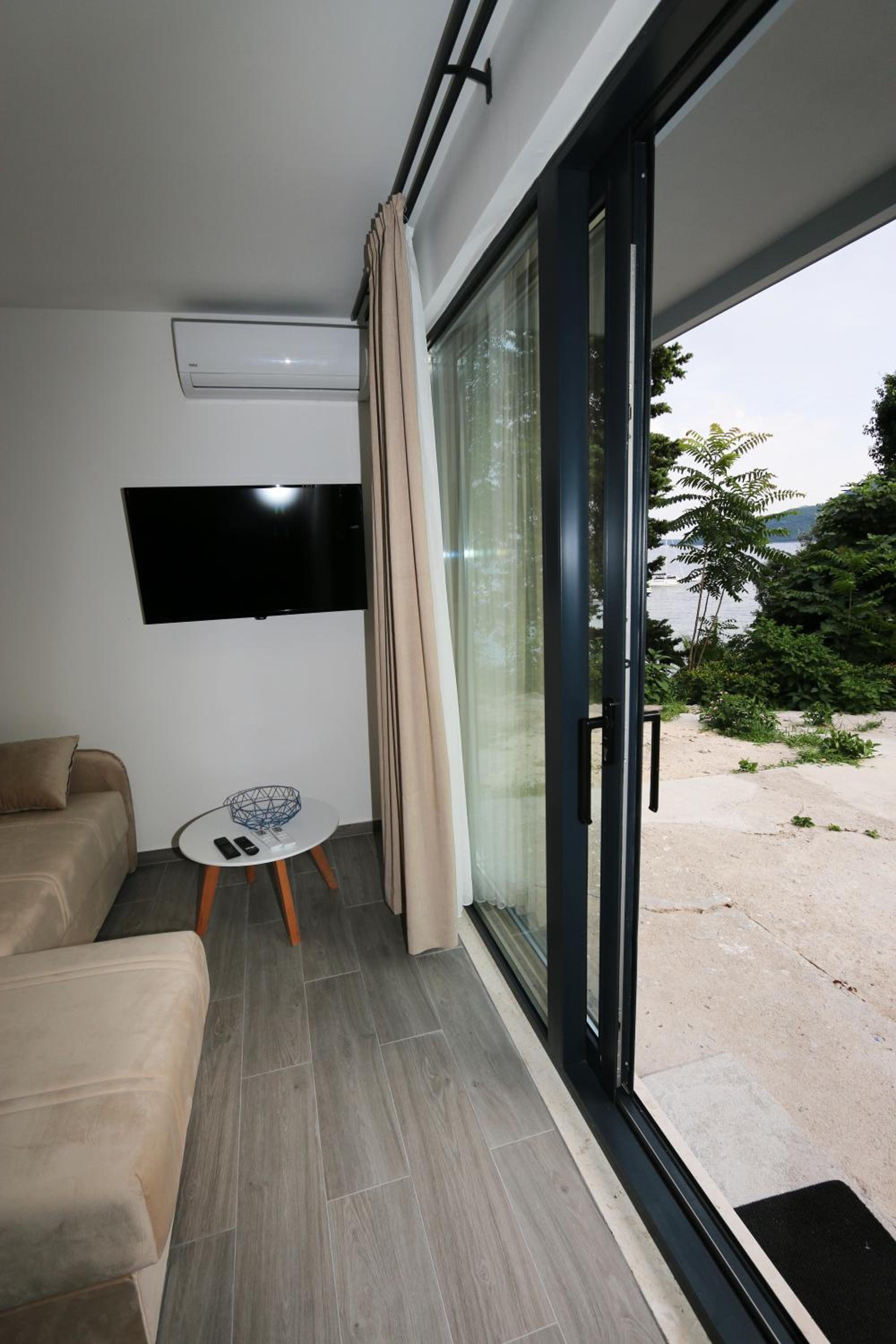 Apartments Port View