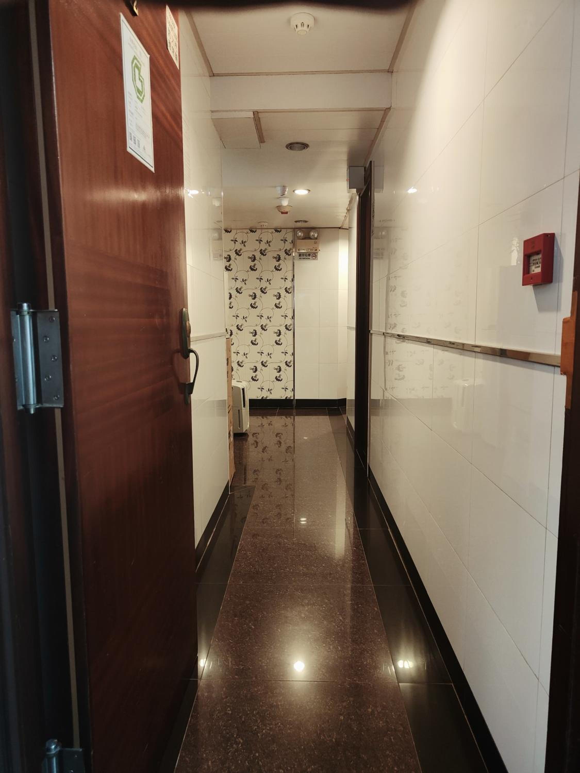 Four Seasons Hostel