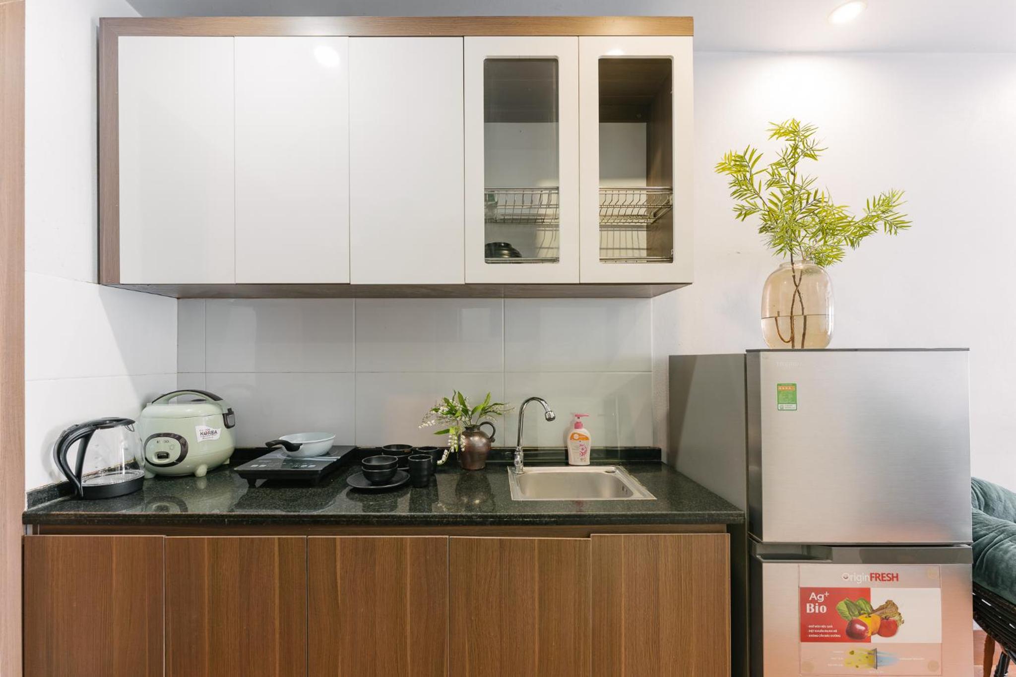 Ann Studio, bacony, kitchen