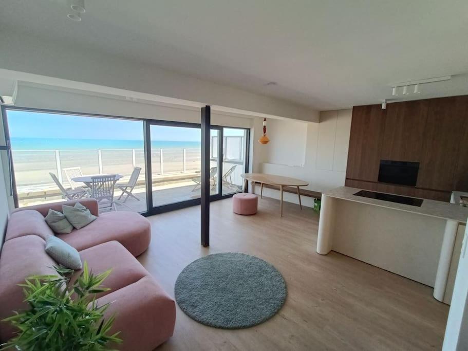 Luxe penthouse met zeezicht en 2 zonneterrassen