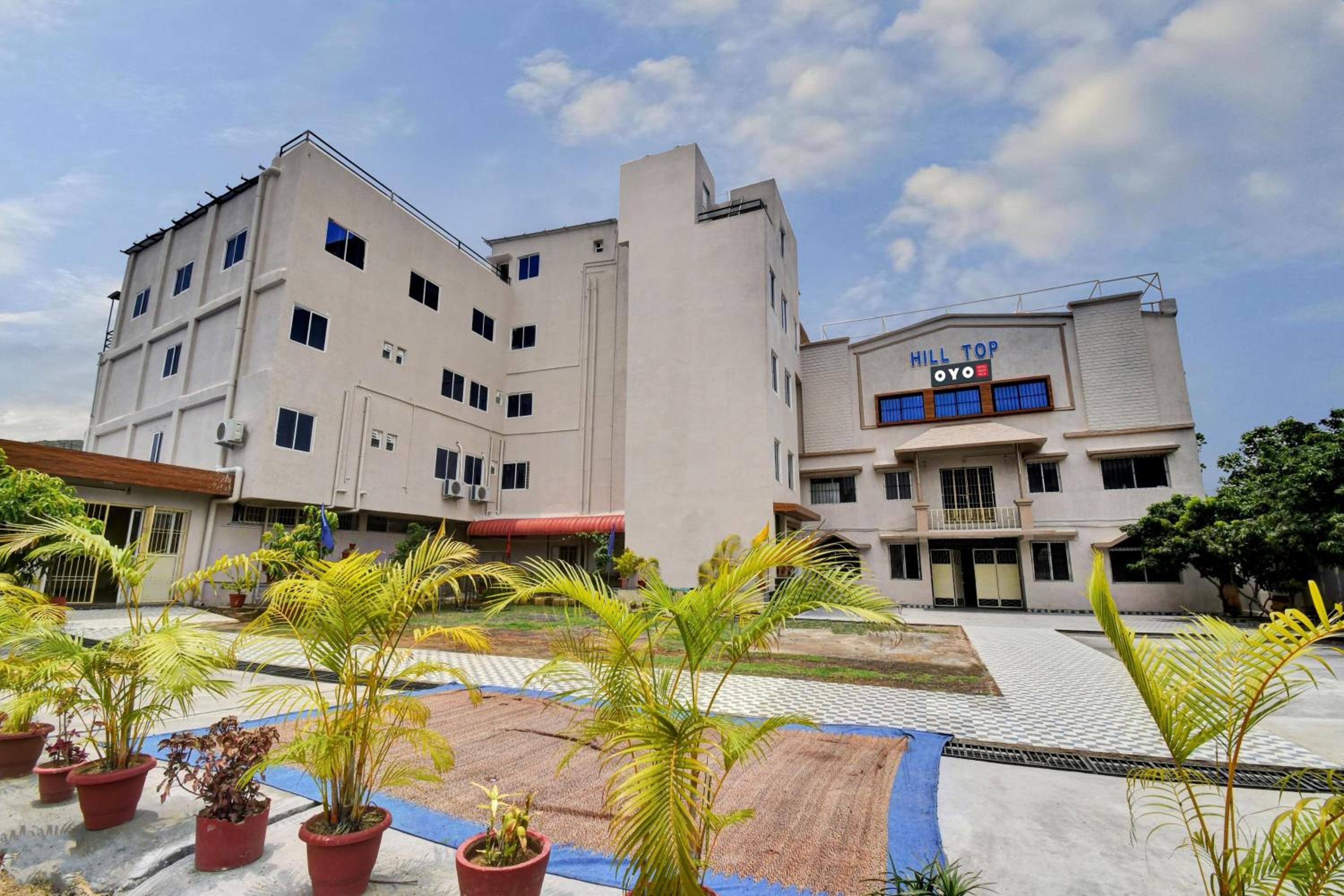 Townhouse Hill View Road Bariatu Formerly Hotel Hill Top view 5
