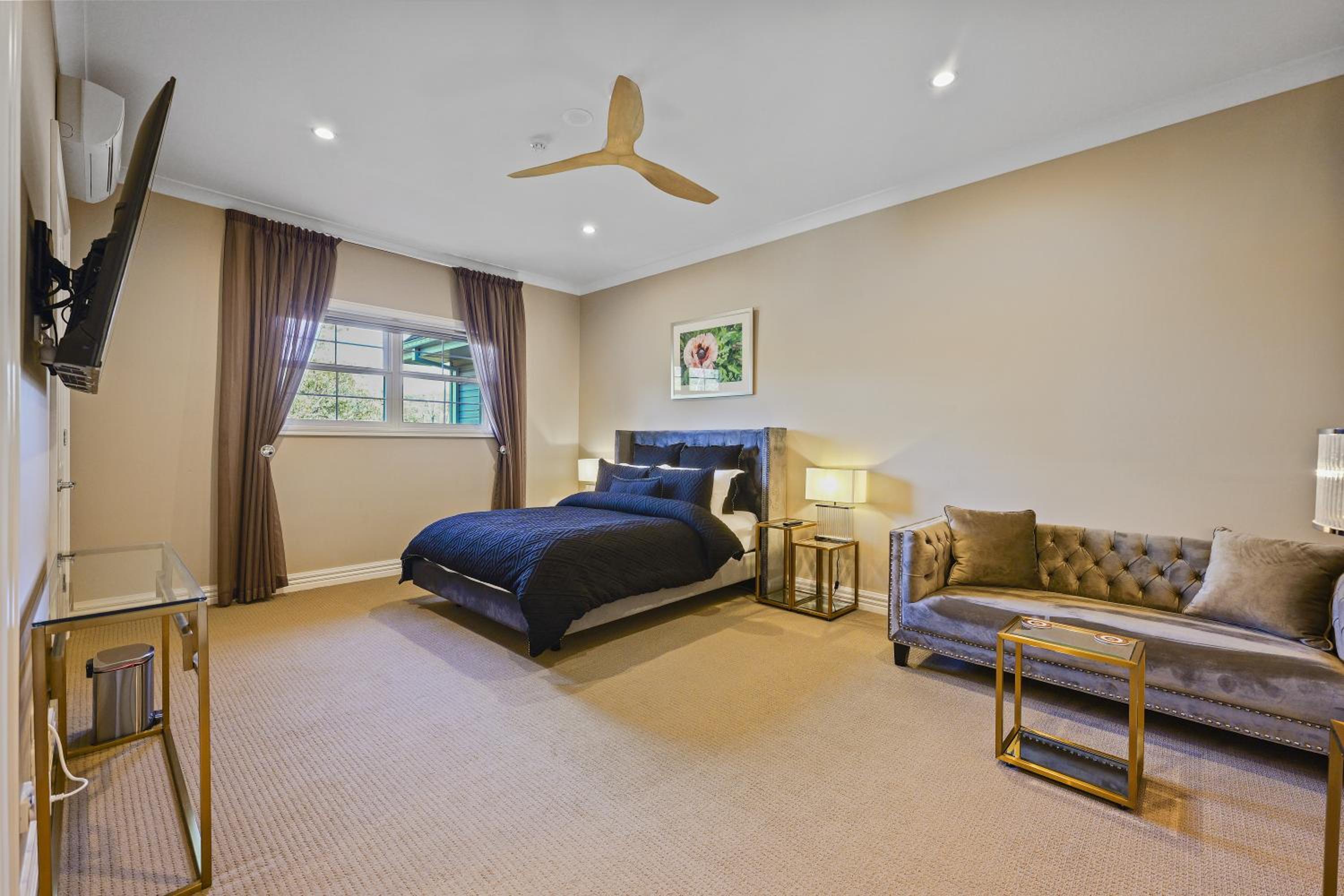 Kerami Manor & Day Spa