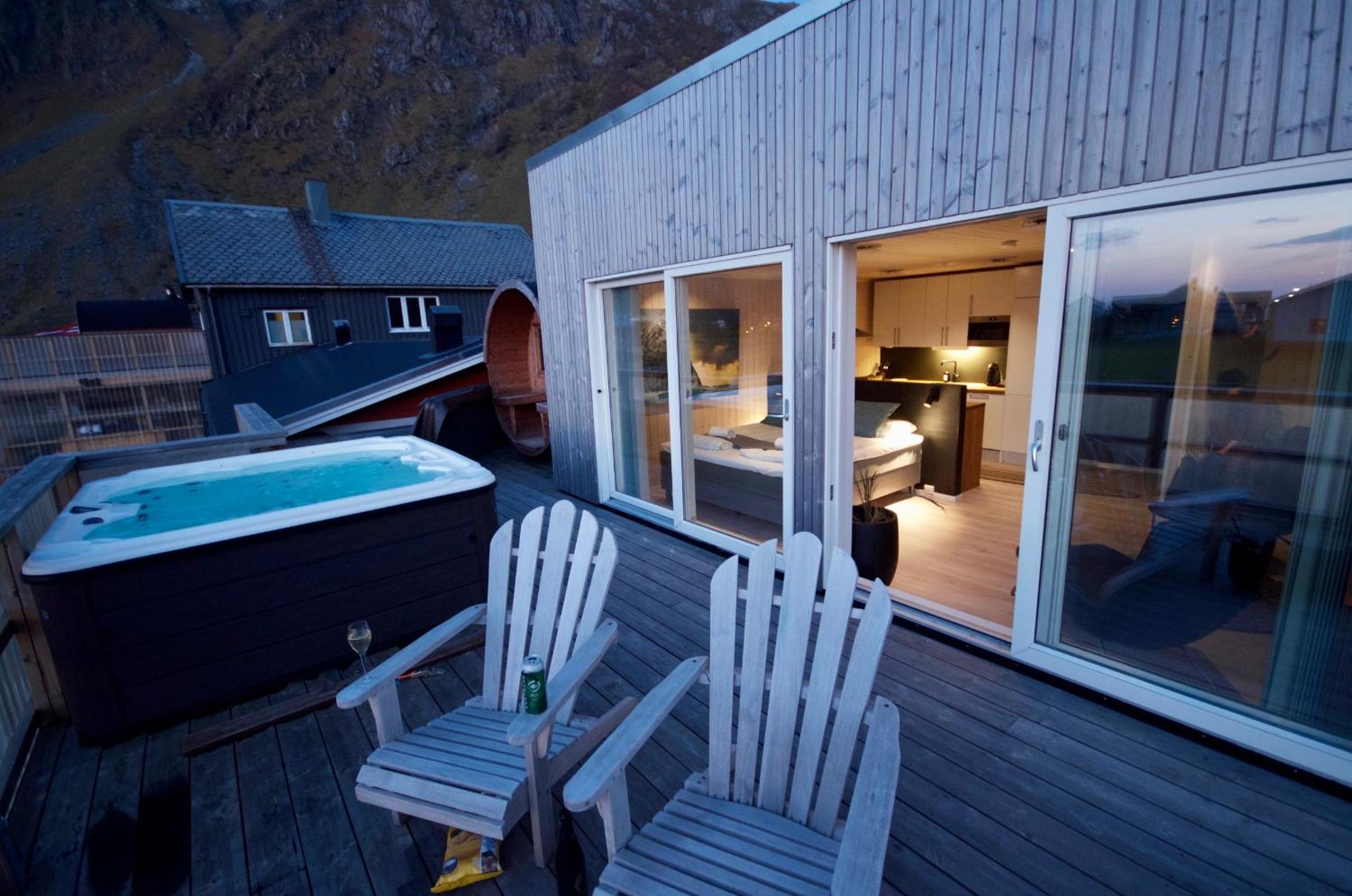 Unstad Arctic Resort