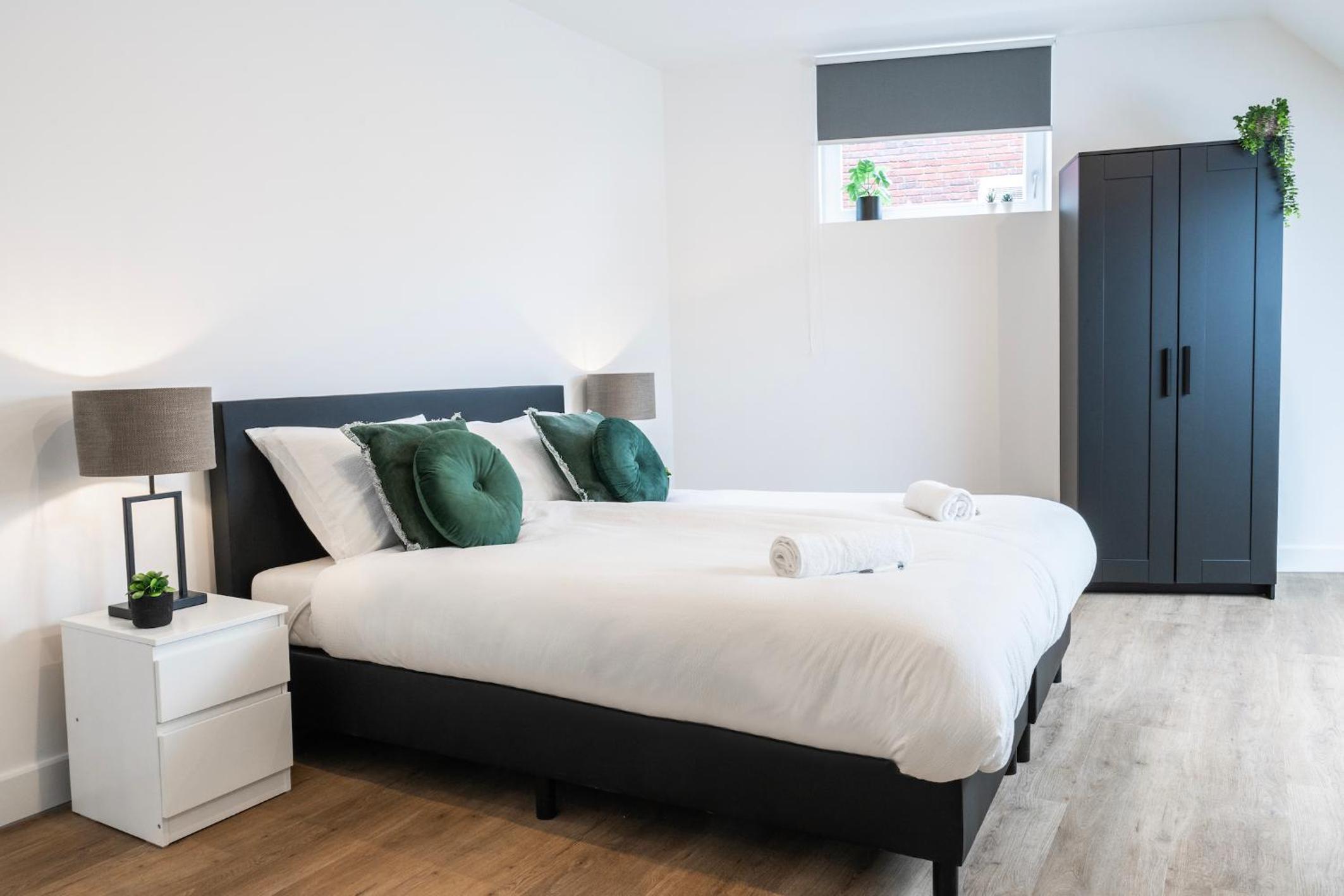 XL home 2BR near university and supermarket