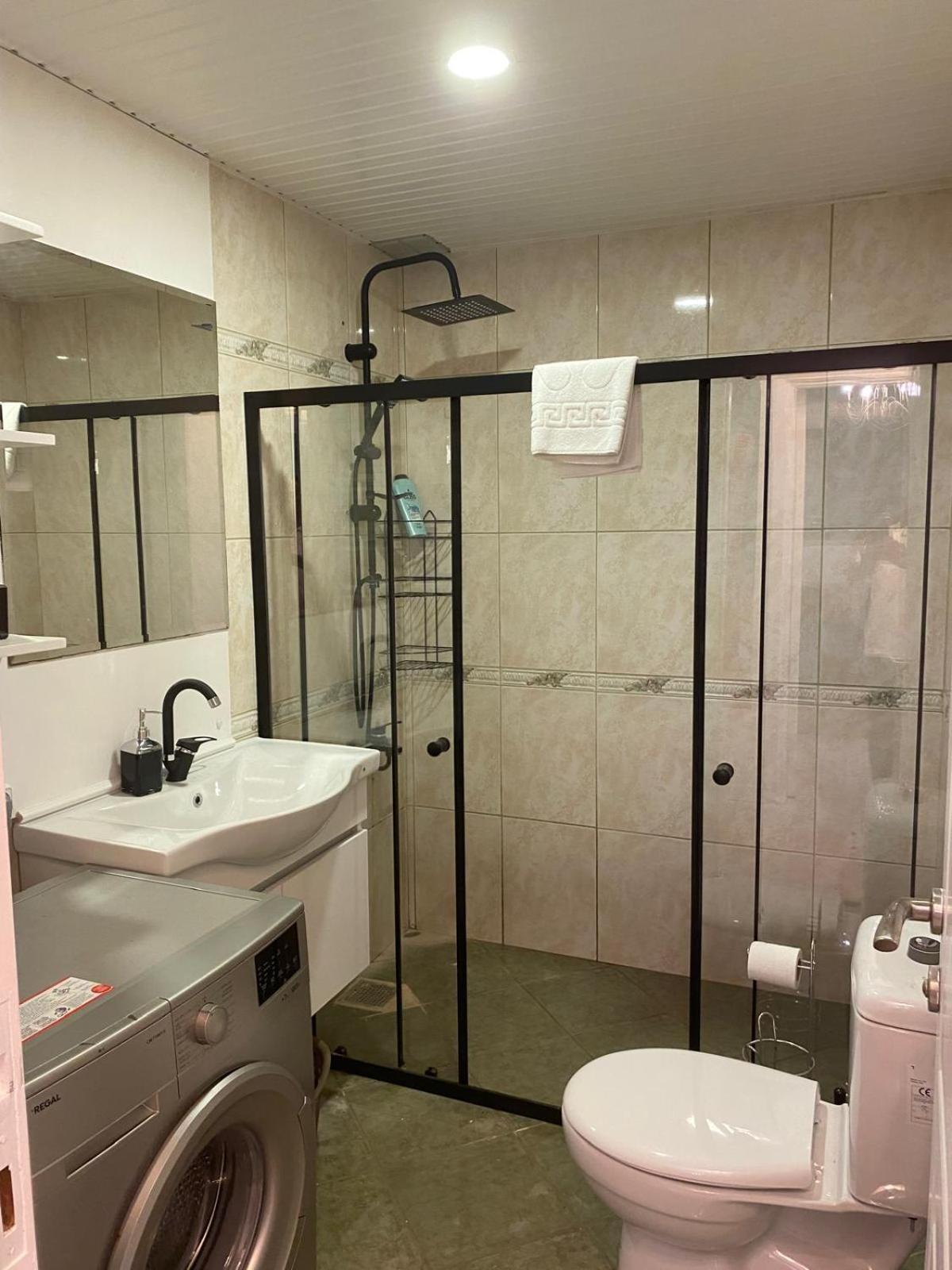 Lara Park Suites