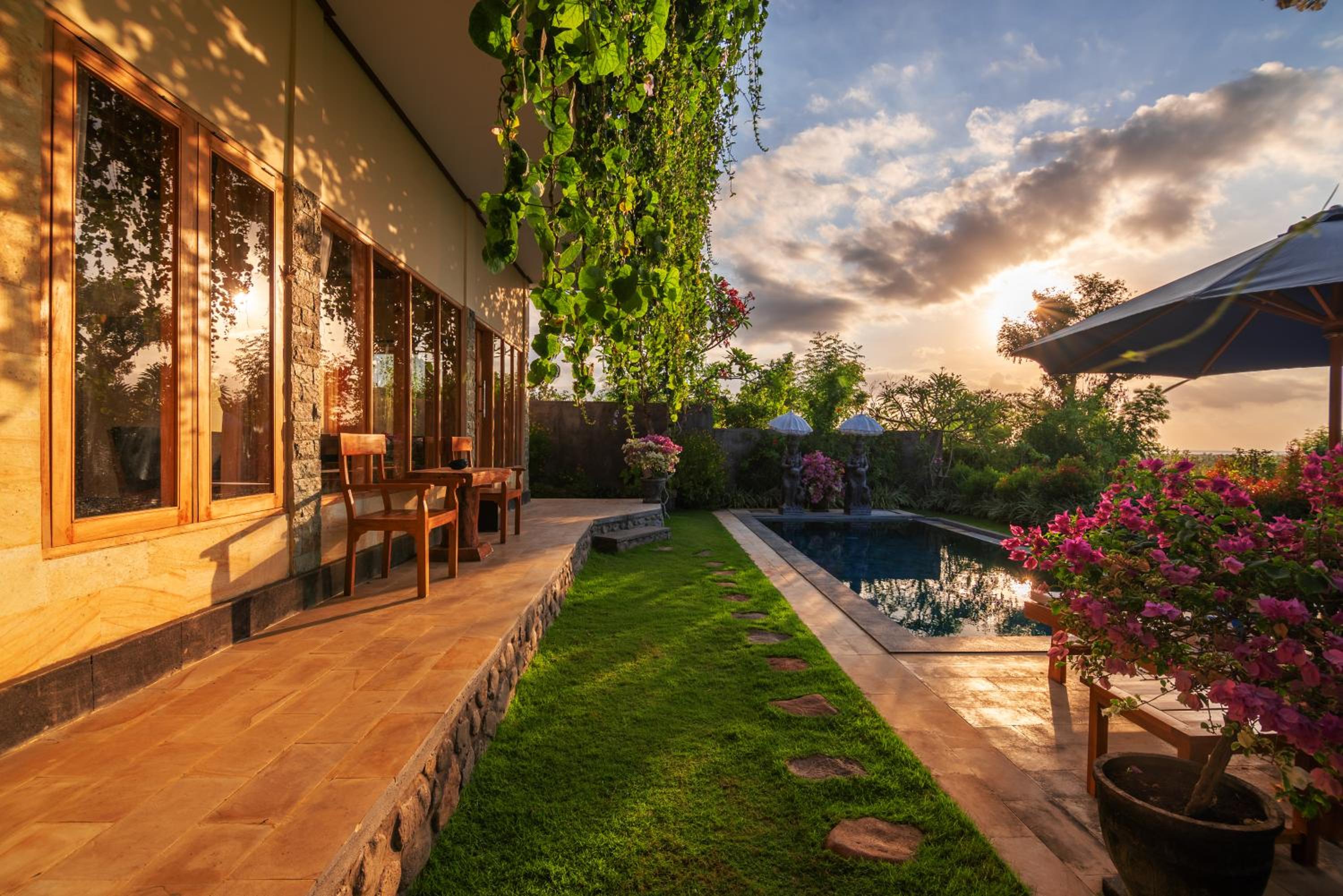 balance & terrace