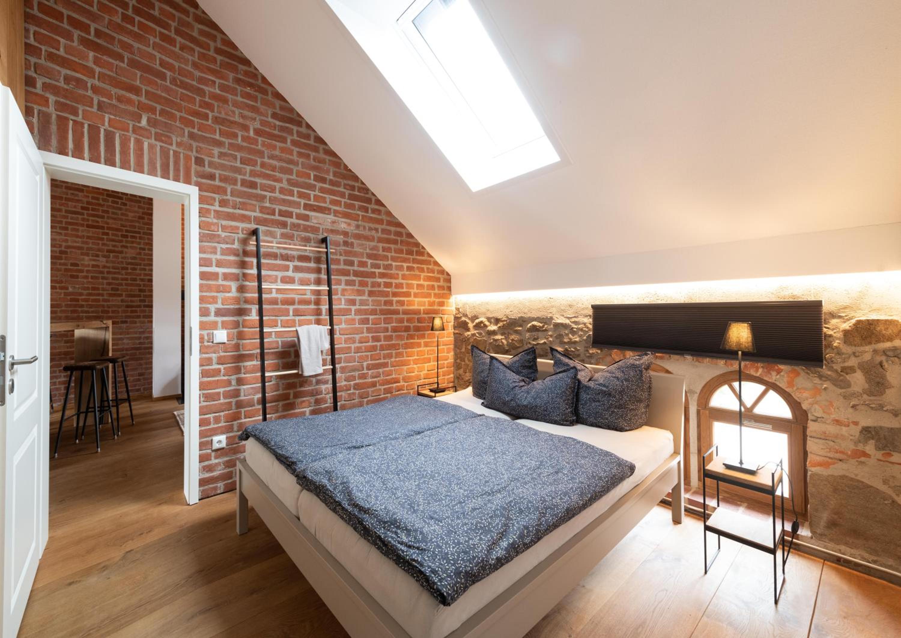 HexenburgbeiDresden 2 Zimmer Architektenwohnung mit eigener Sauna, Whirlwanne und Kamin - Nähe Sächsische Schweiz Dresden