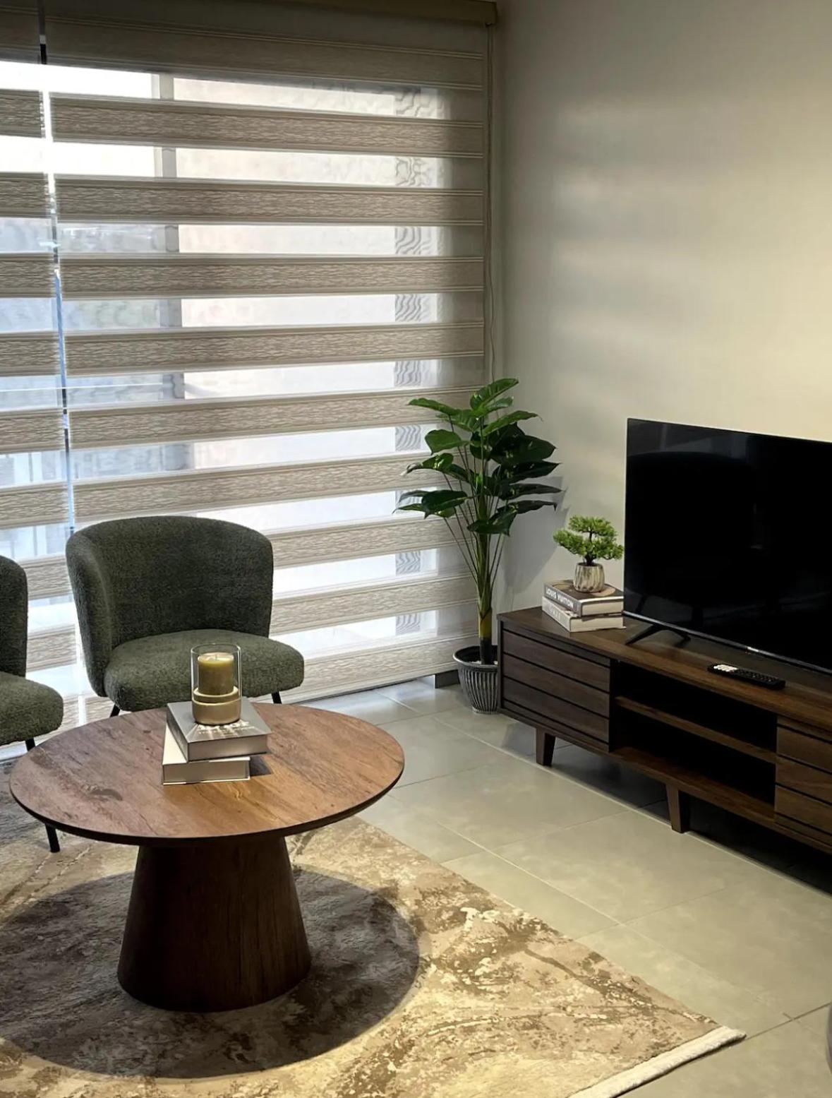 1 bedroom apartment Waterfall Midrand view 2
