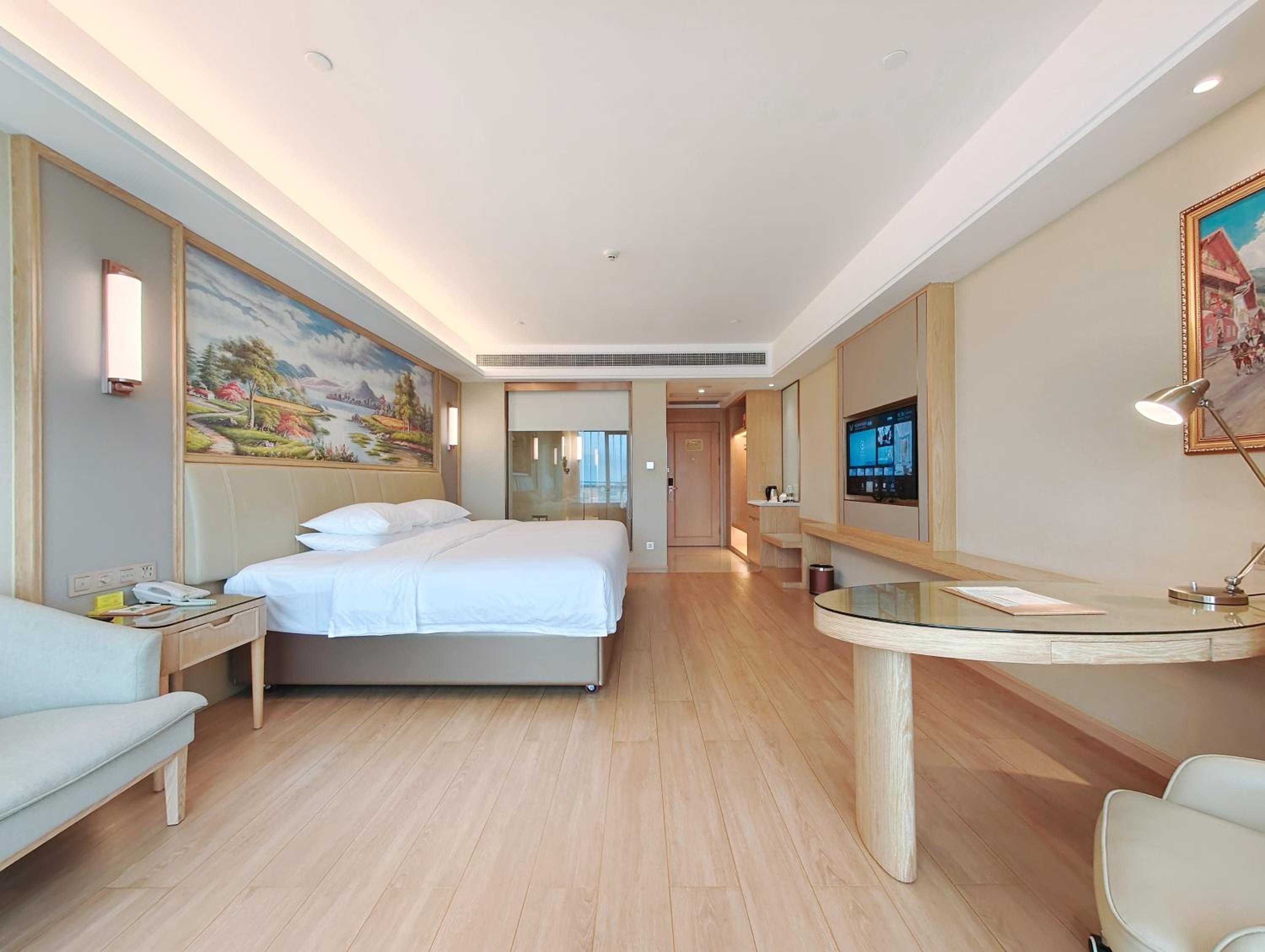 Vienna International Hotel Wenchang