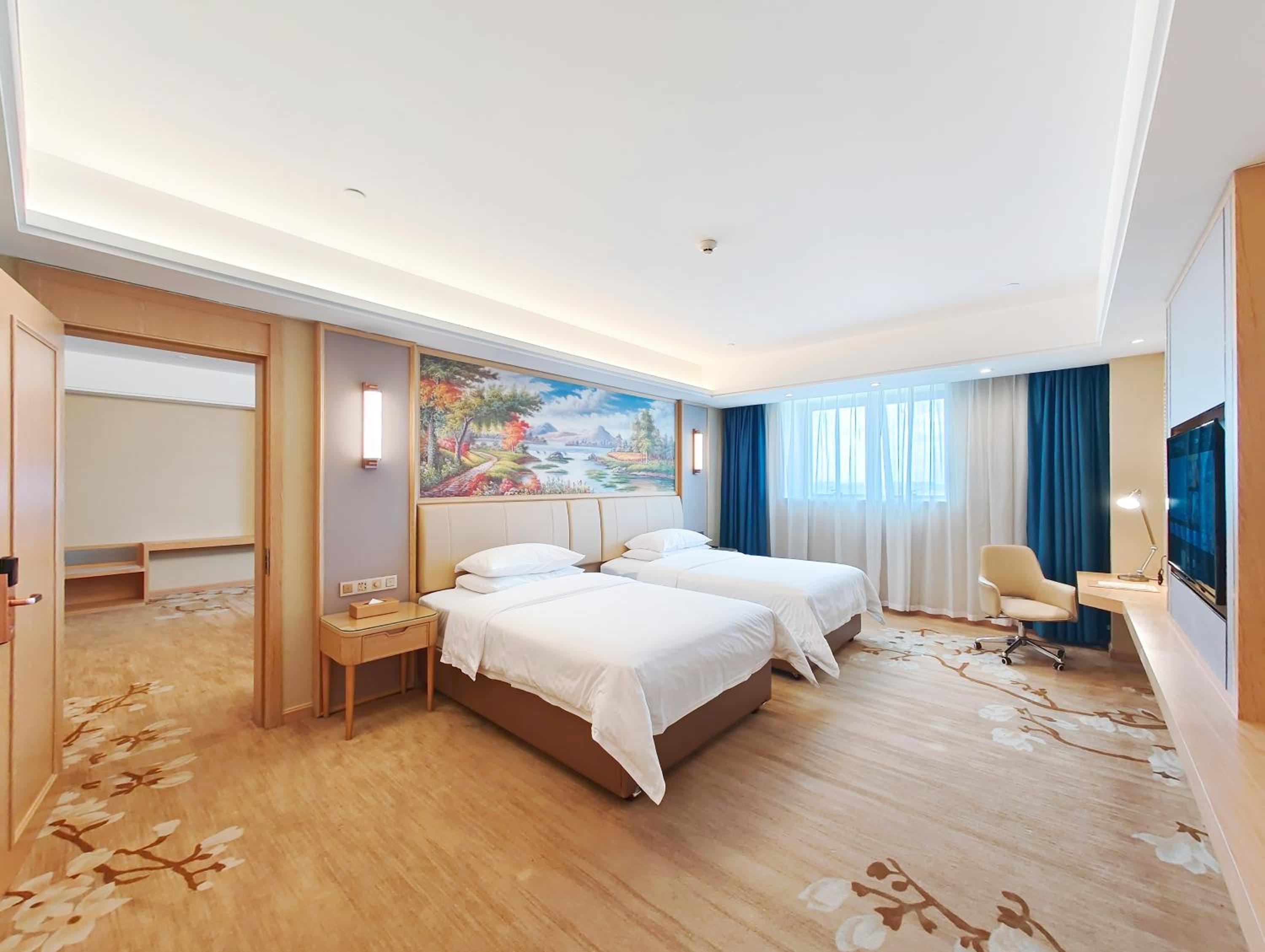 Vienna International Hotel Wenchang