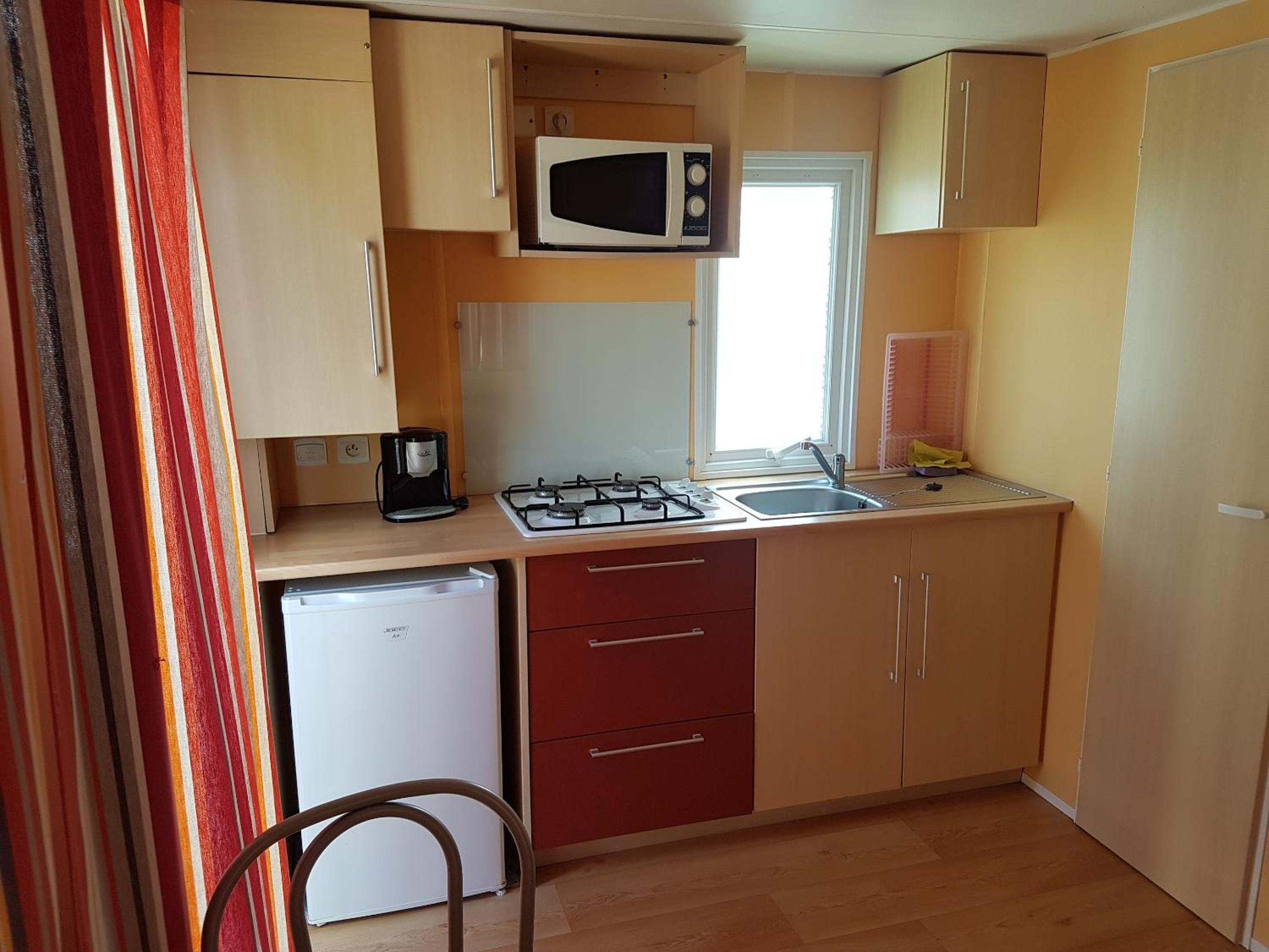 Charming Bungalow in Pataias, 18 m² with Shared Pool. view 2