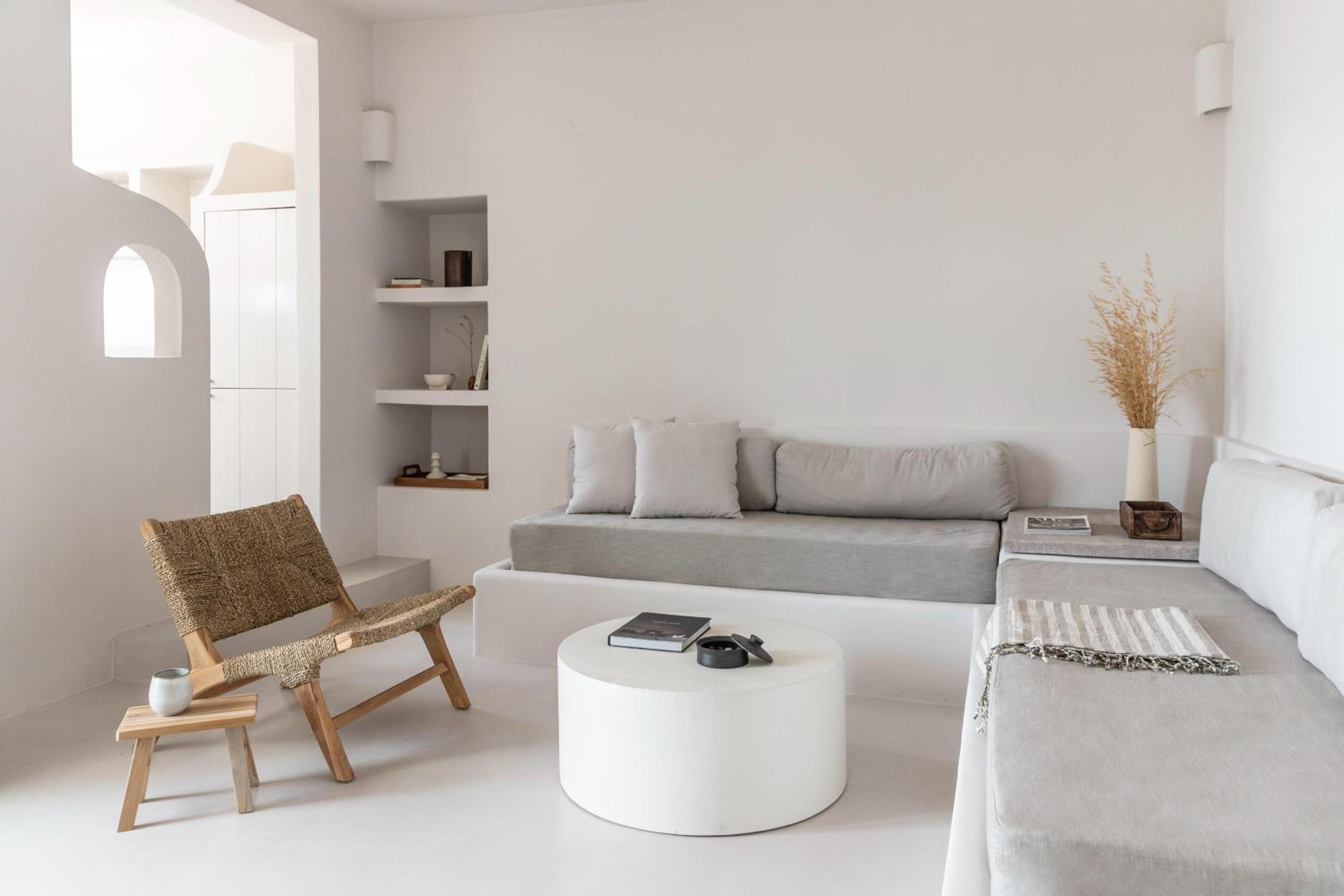 Om Living Milos