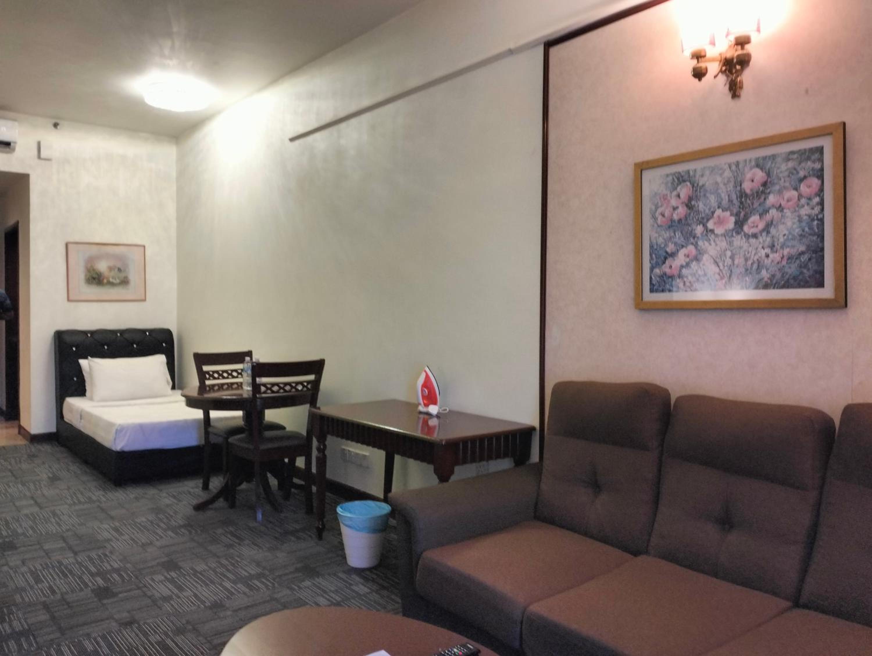 Habibi Suite Berjaya Times Square KL