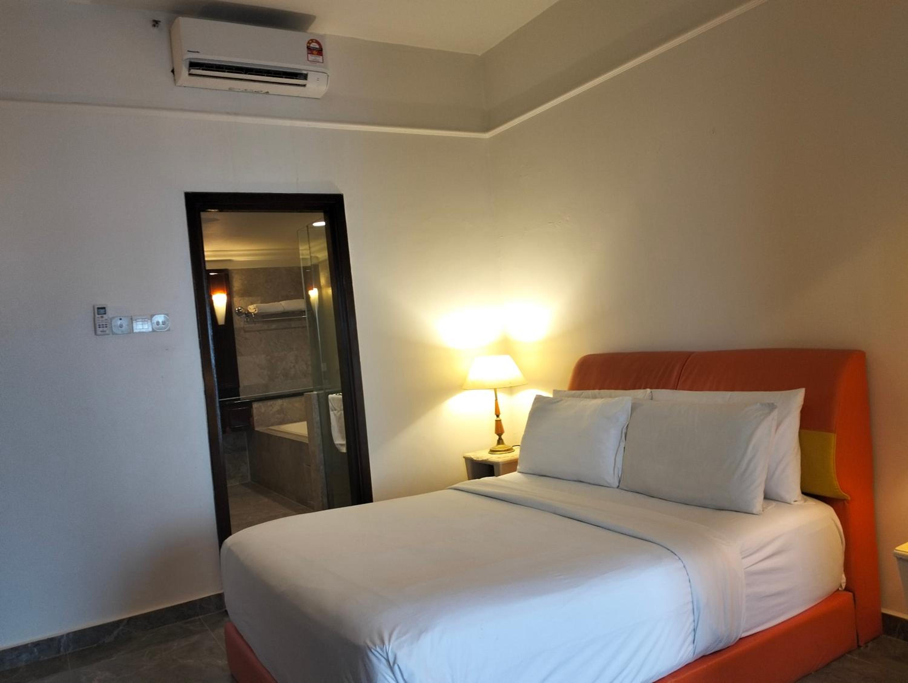 Habibi Suite Berjaya Times Square KL