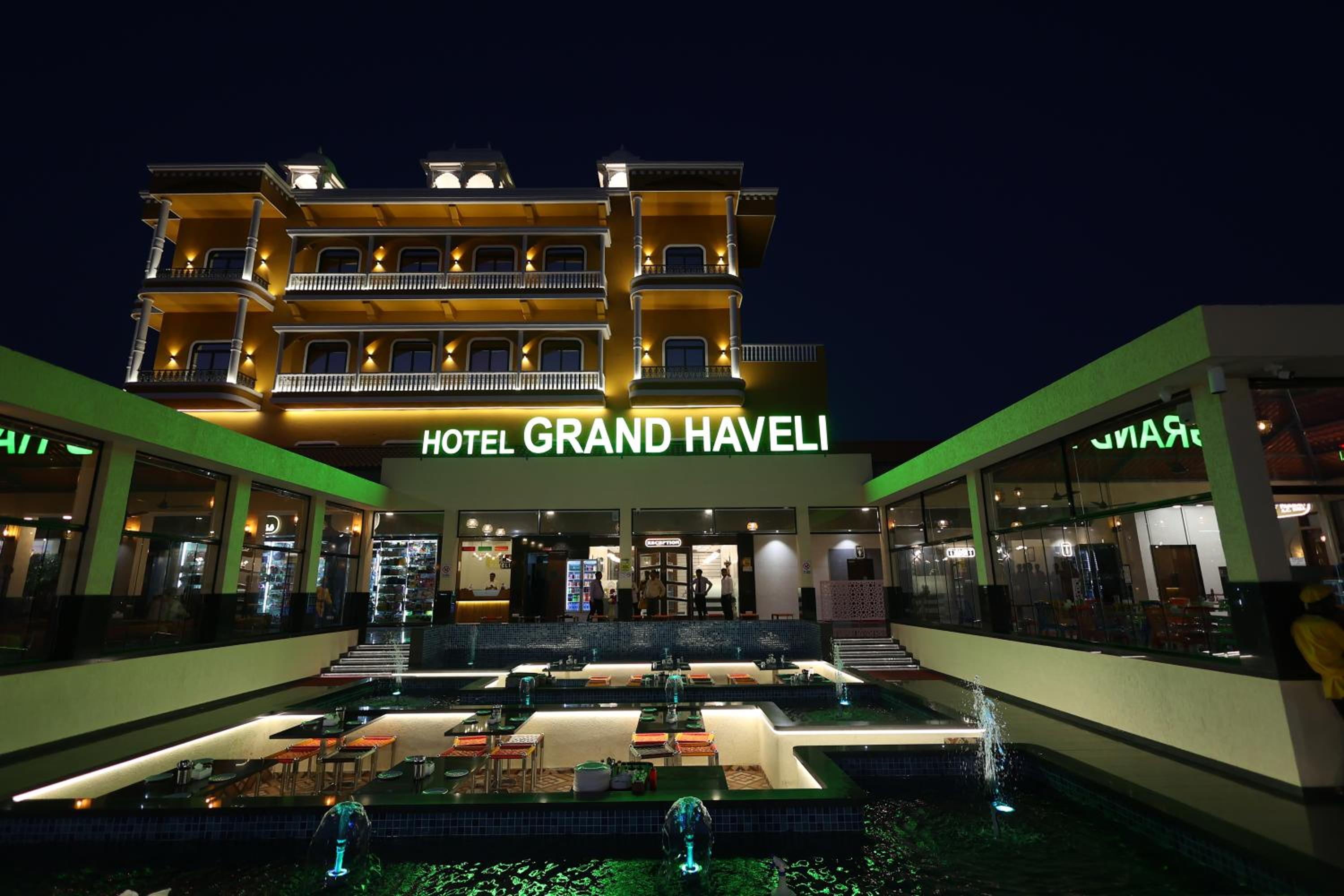 Hotel Grand Haveli view 3