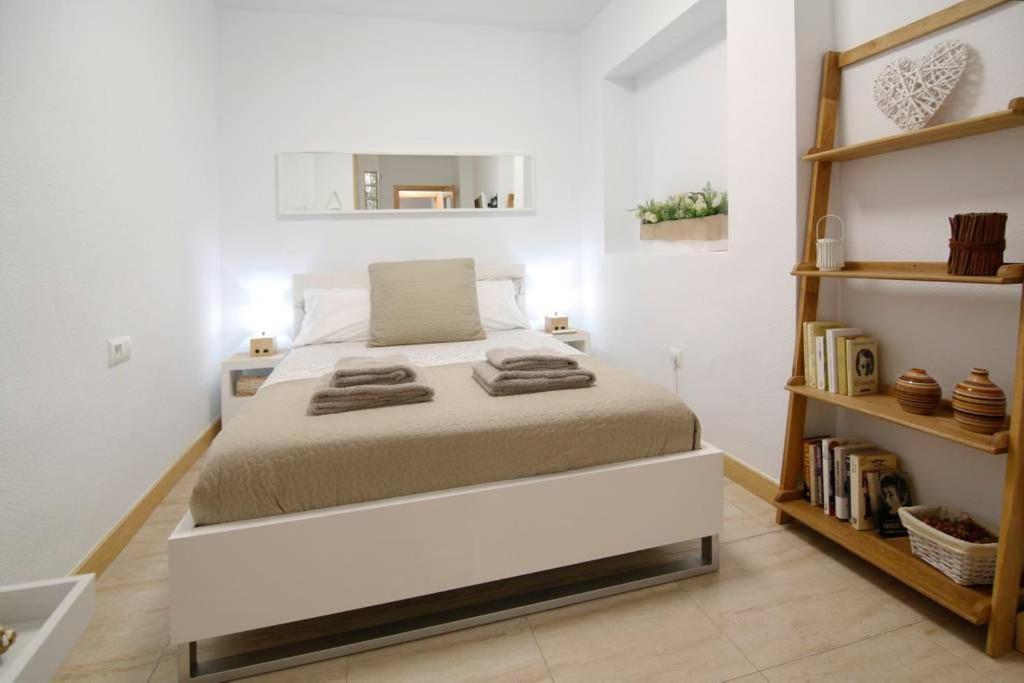 Apartamentos Puerto Nova photo 5