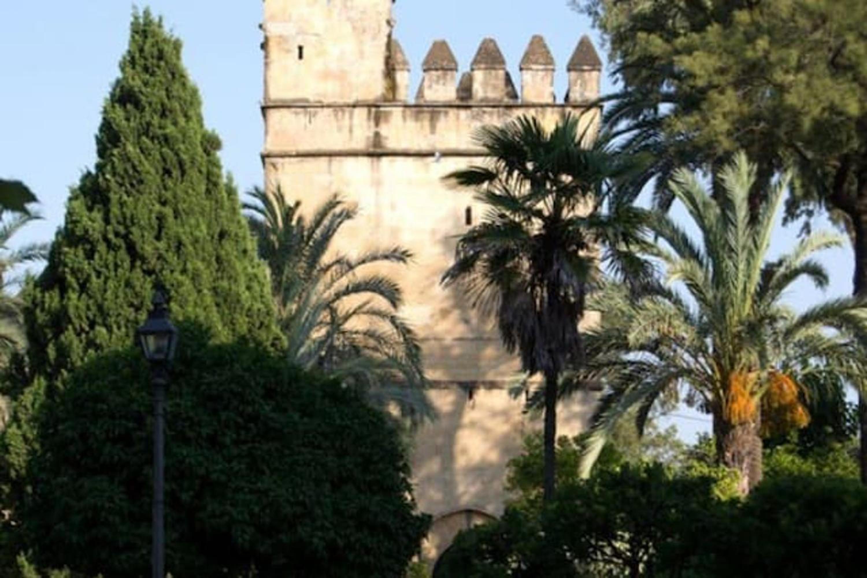 Charming city centre apartment in Córdoba with parking