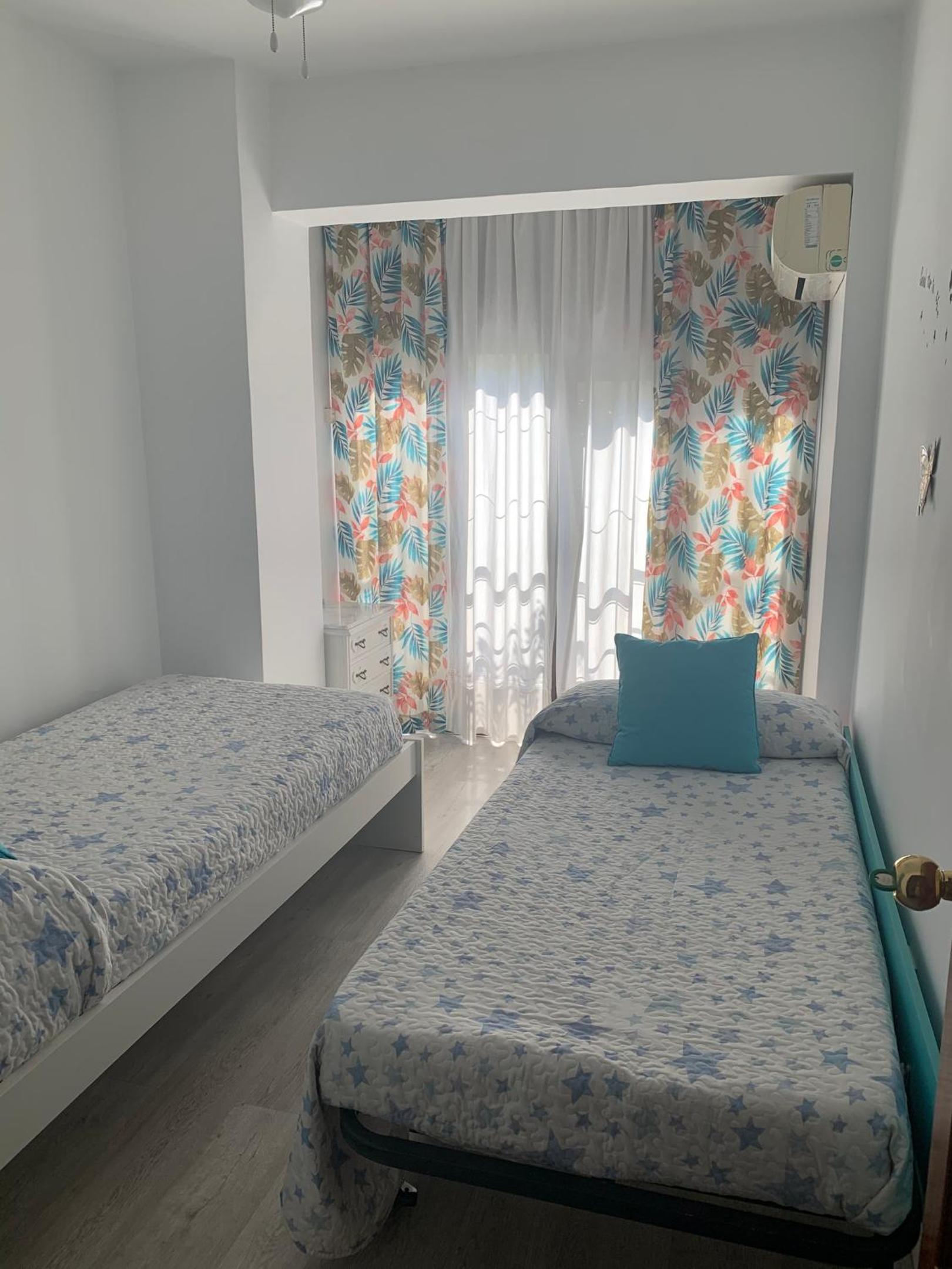 Charming city centre apartment in Córdoba with parking