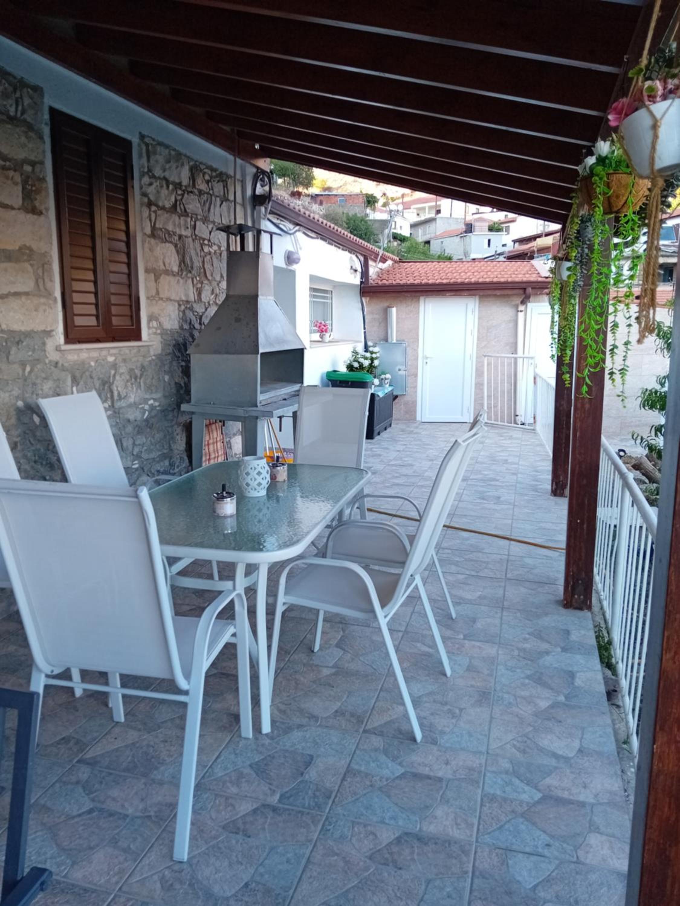 Traditional house in pelendri