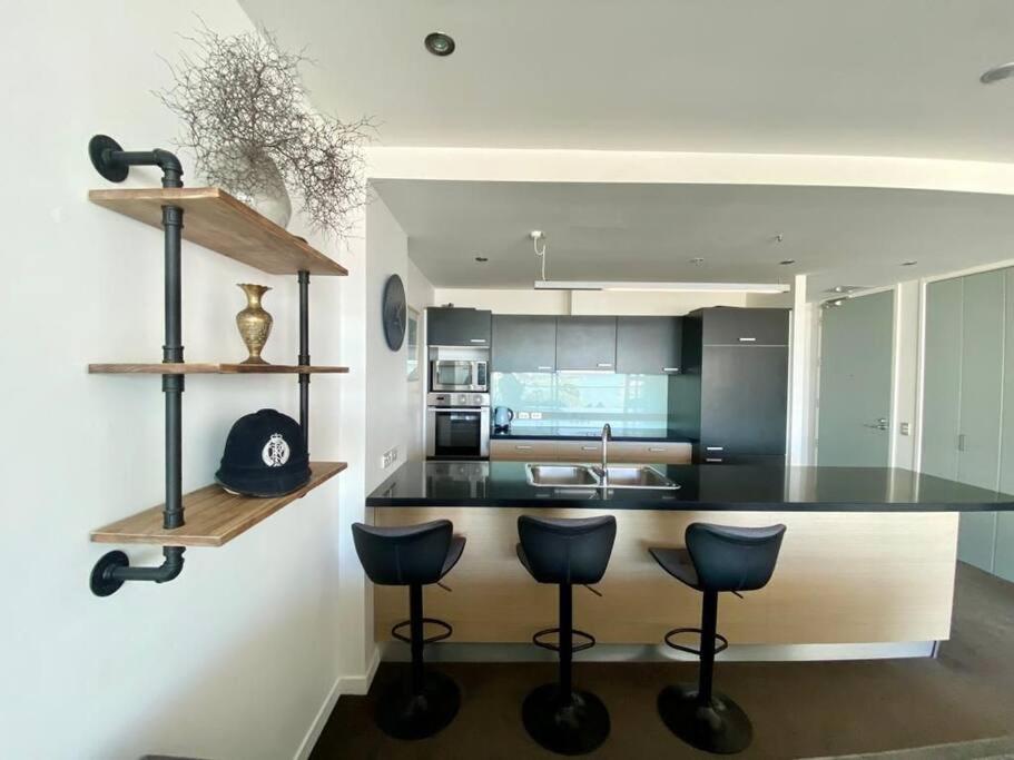 Modern Apartment With Pool and Gym view 5