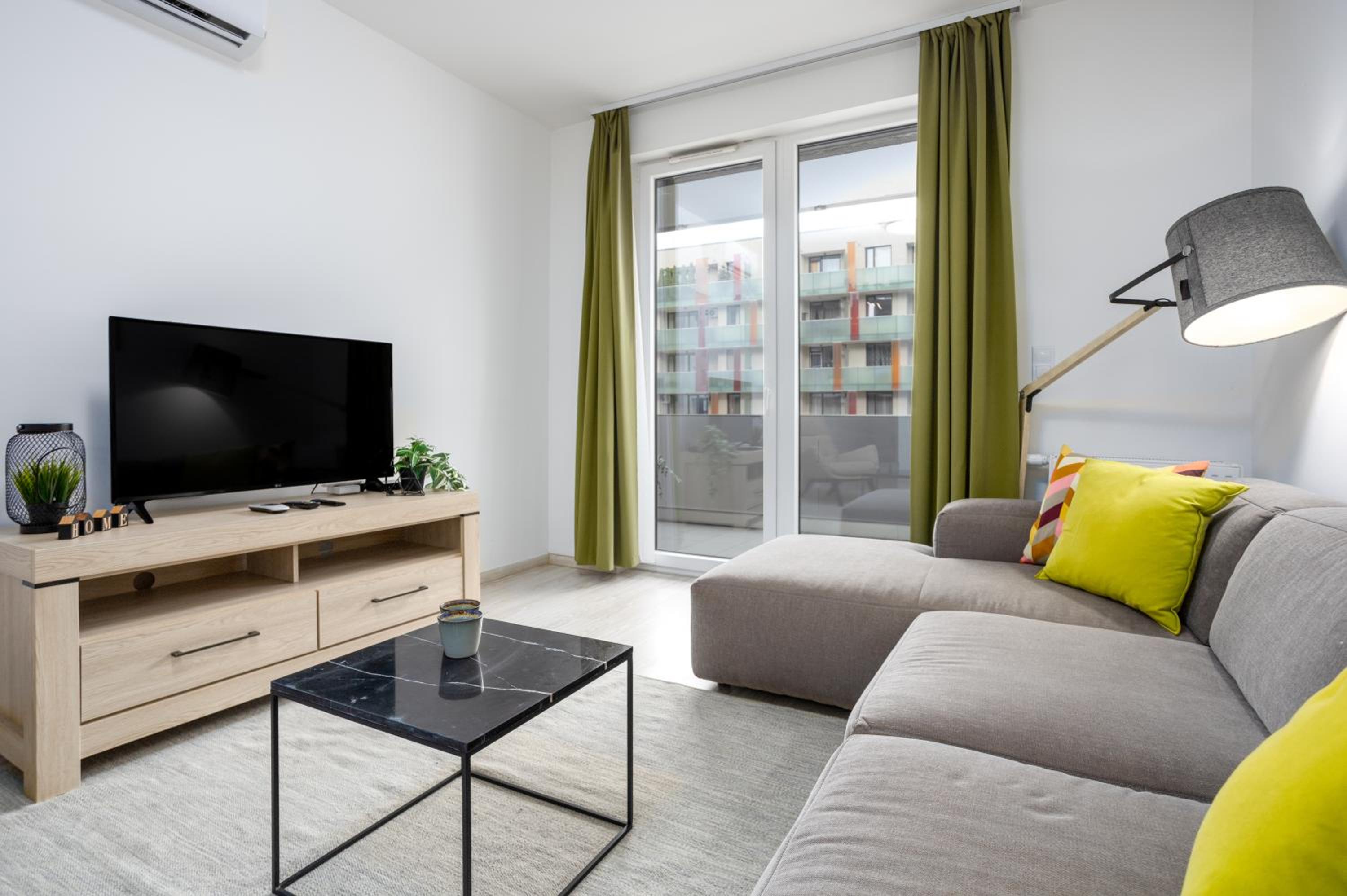 AtriumResidences with FreeParking, AC, Balcony and Wi-fi view 3