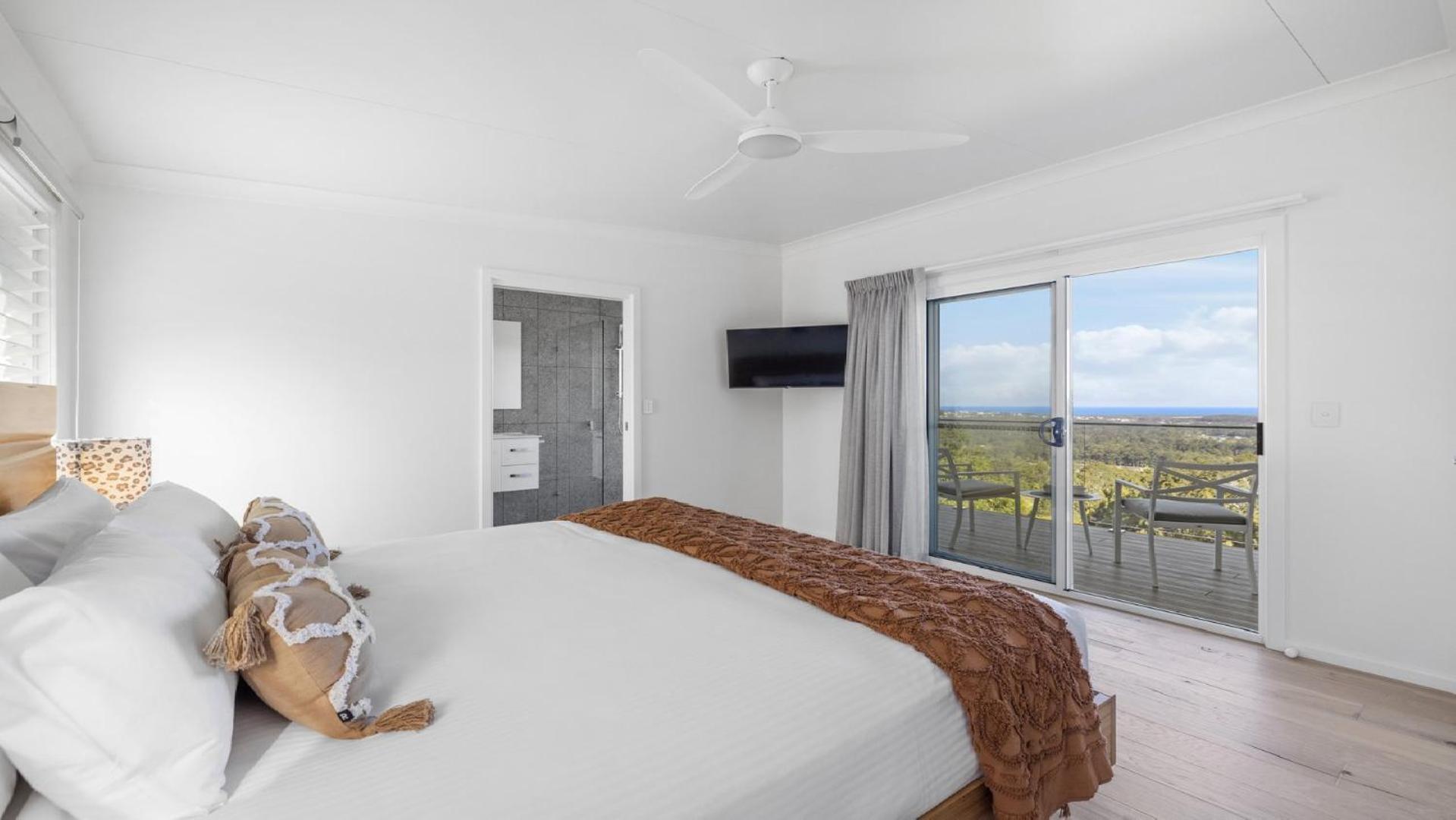 Altitude - Pet-Friendly, Romantic, Accessible