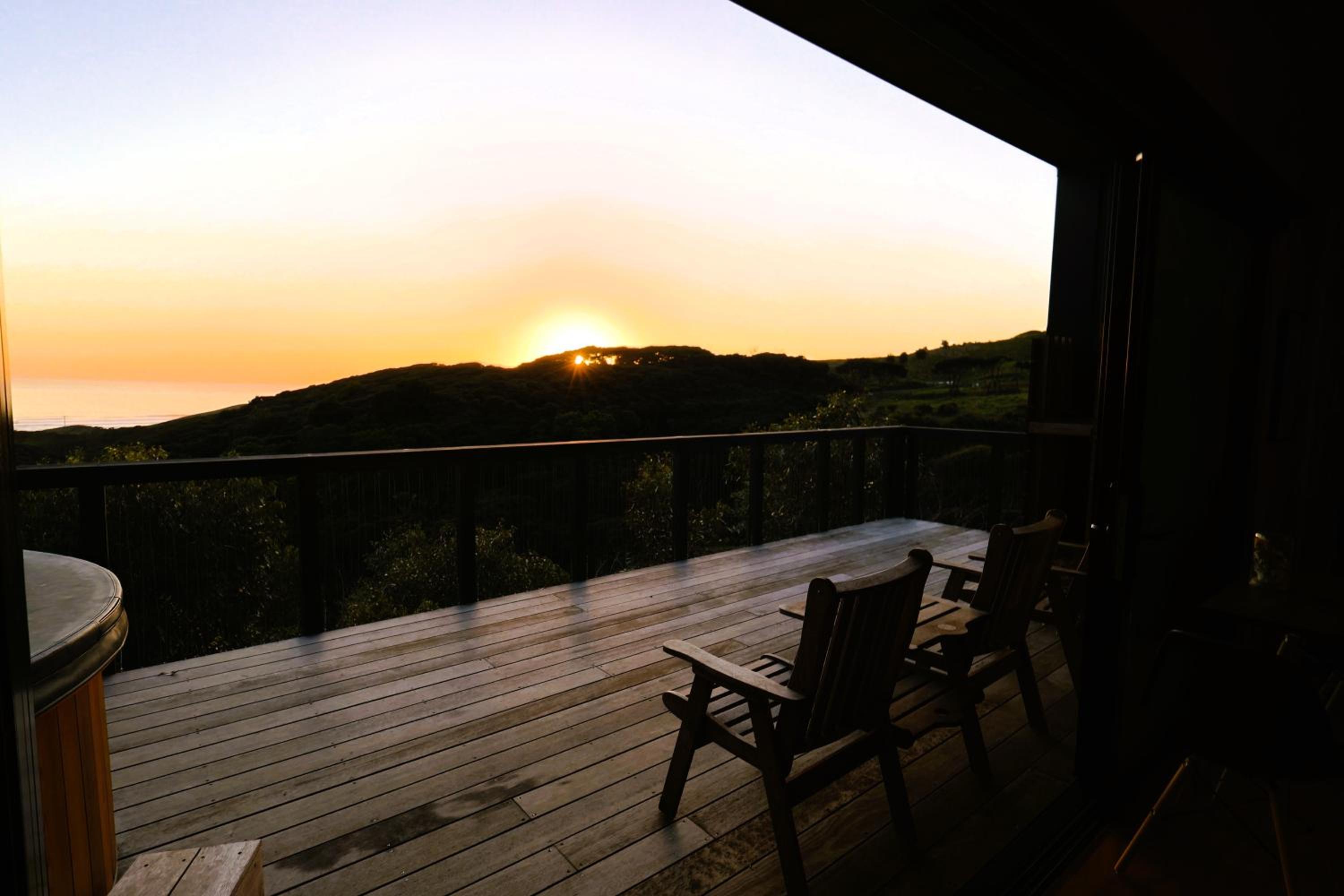 Foudre Suite with Hot Tub at Barrelled Wines Raglan