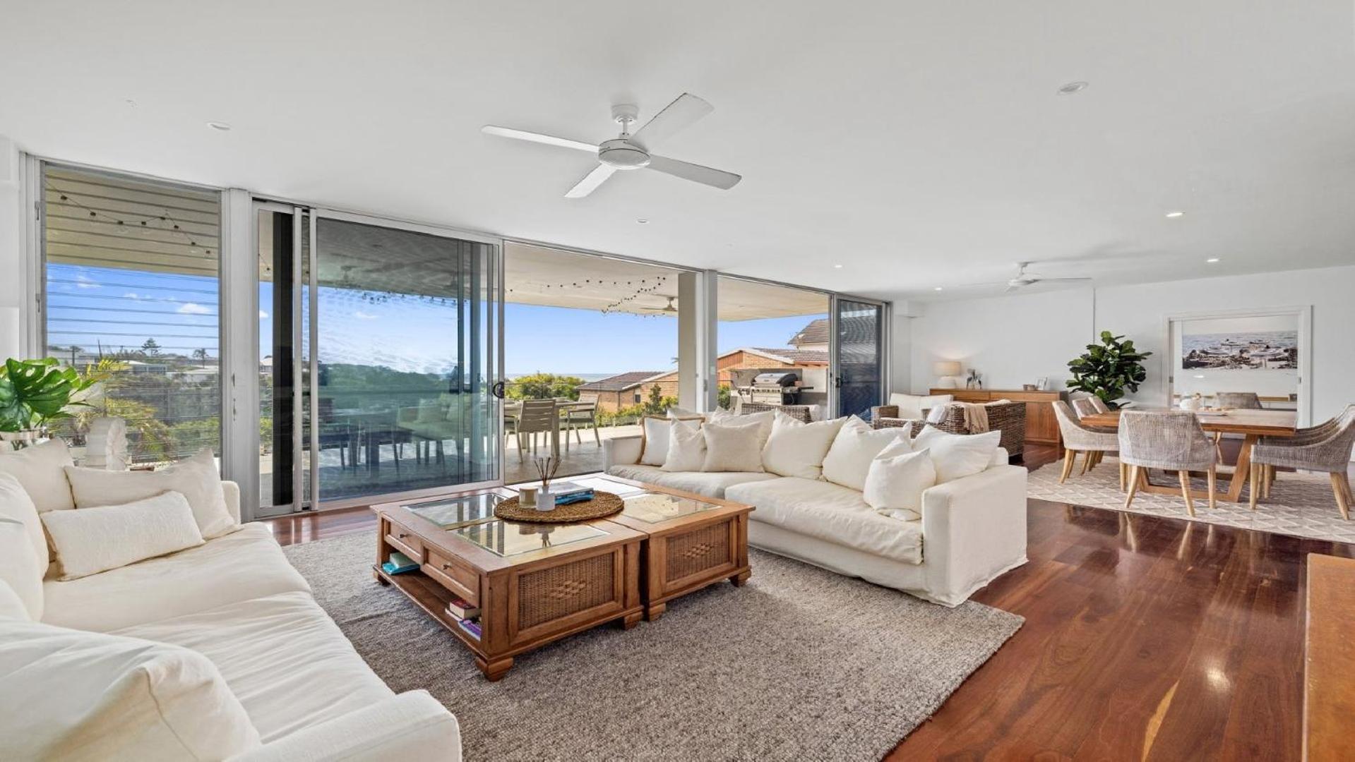 Northern Exposure - Pool, Path to Beach, Sleeps 10