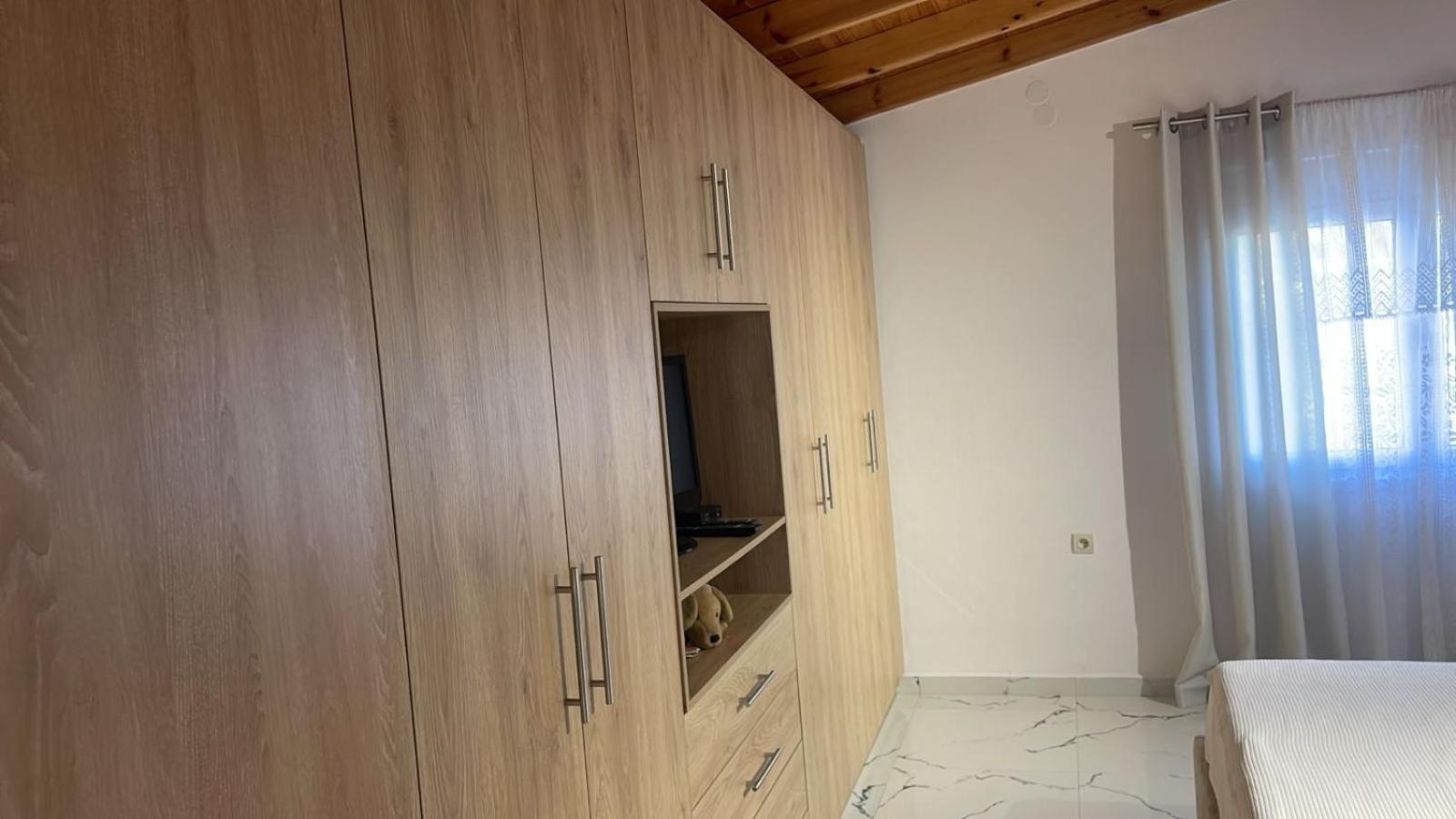 Villa 5