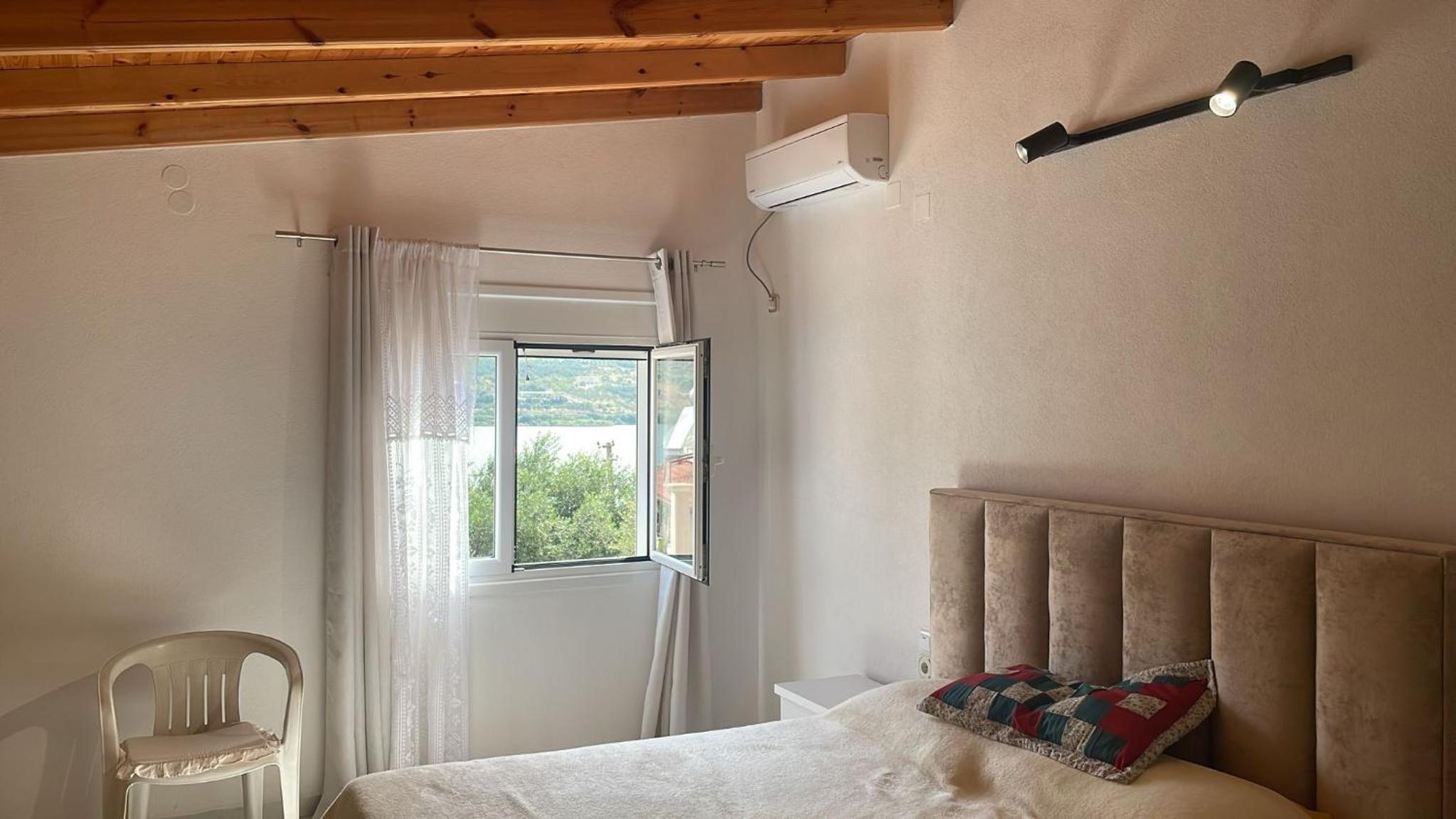 Villa 5