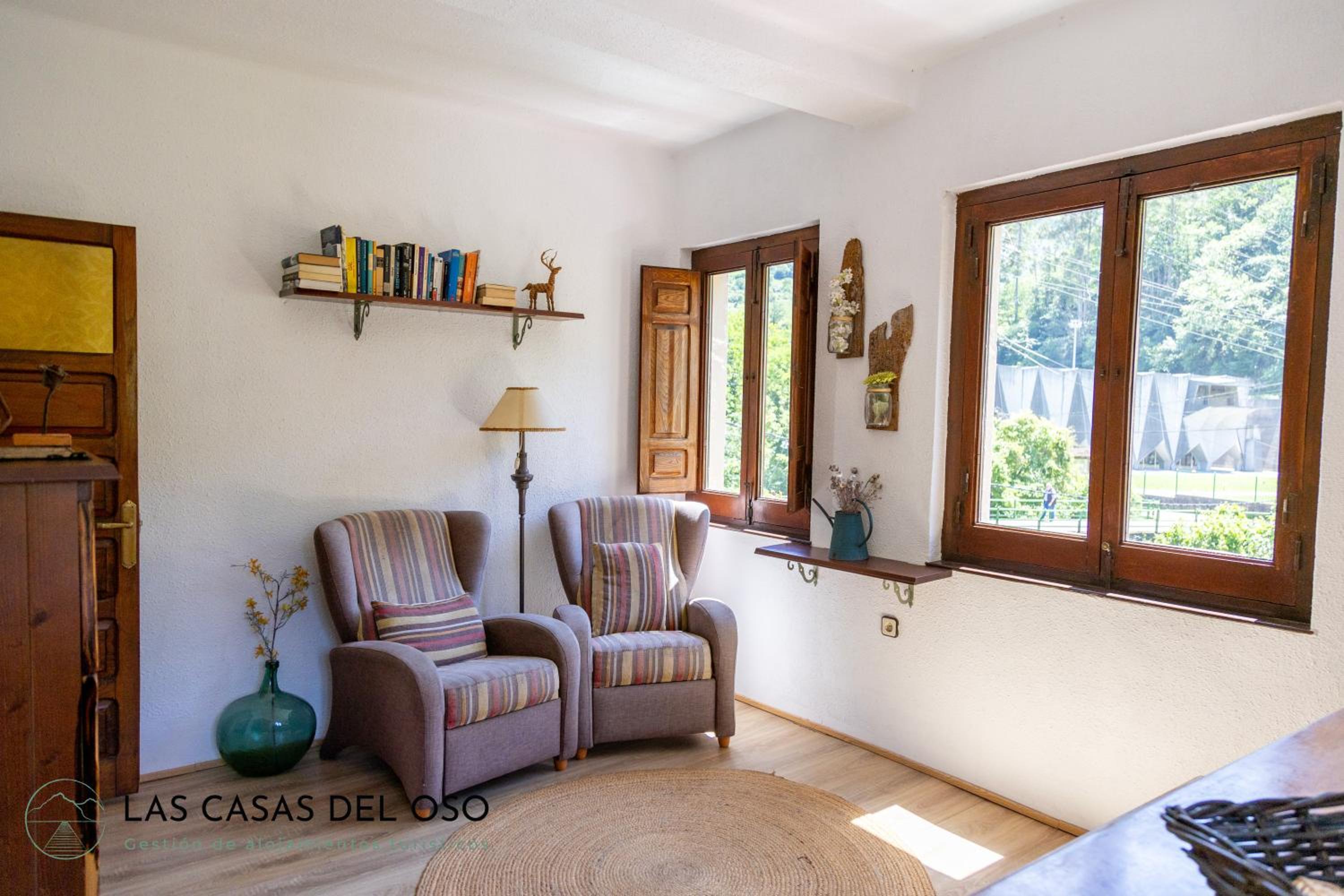 Apartamento Lesbardu - Las Casas del Oso view 3
