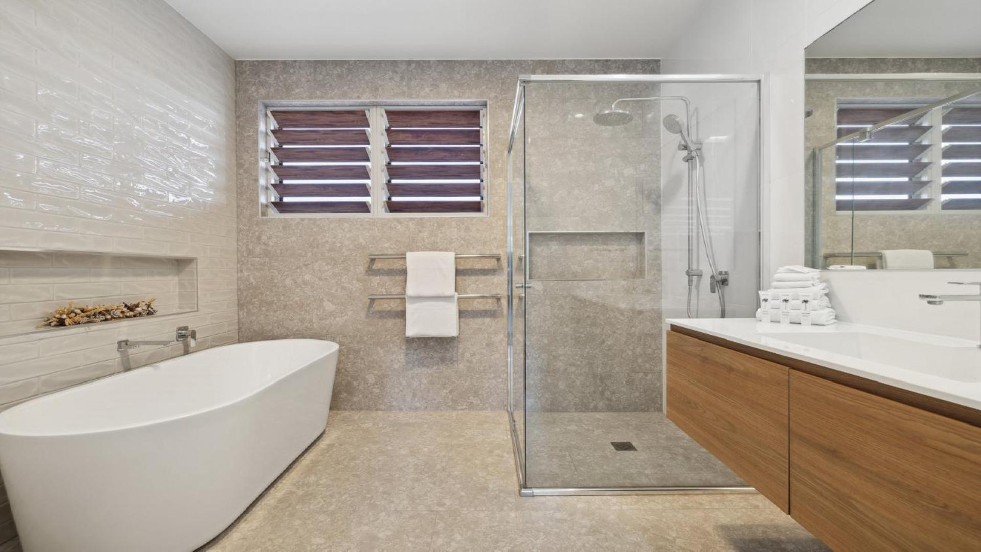 Seas the Day - Modern Townhouse in Sawtell Village