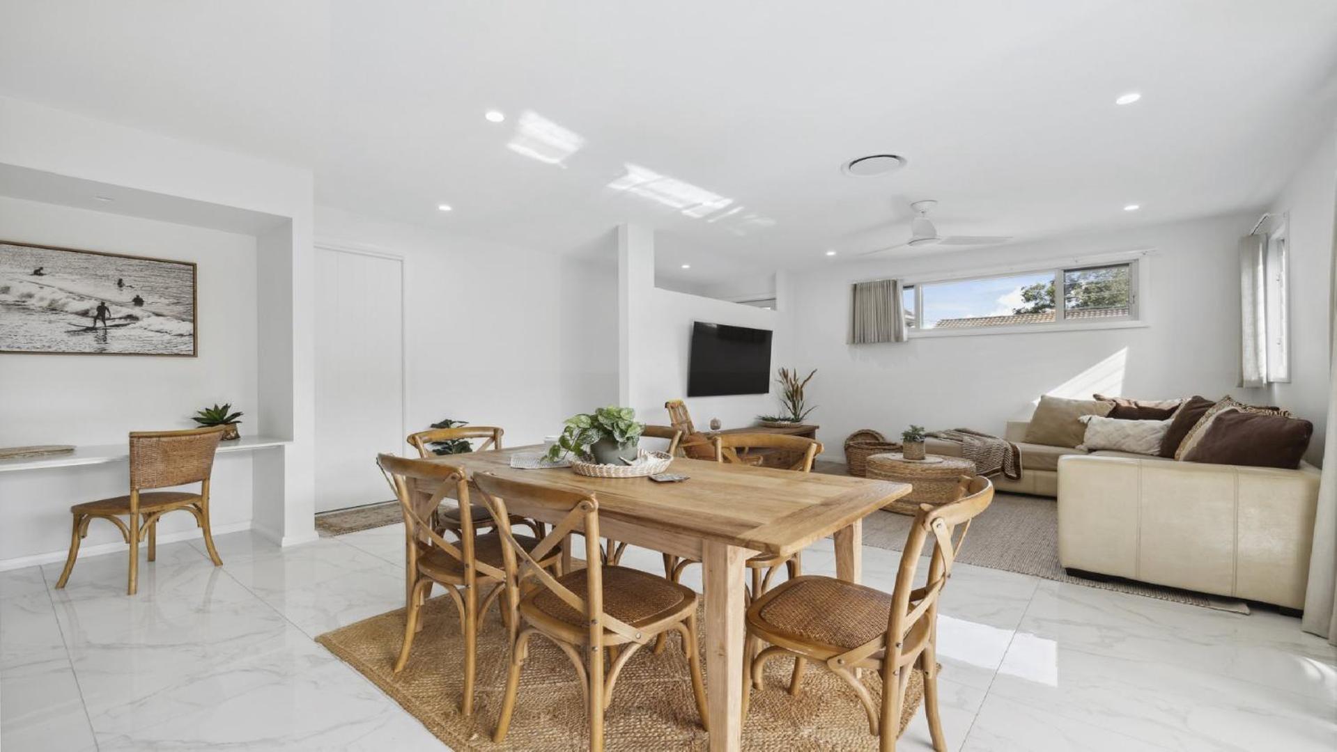 Seas the Day - Modern Townhouse in Sawtell Village