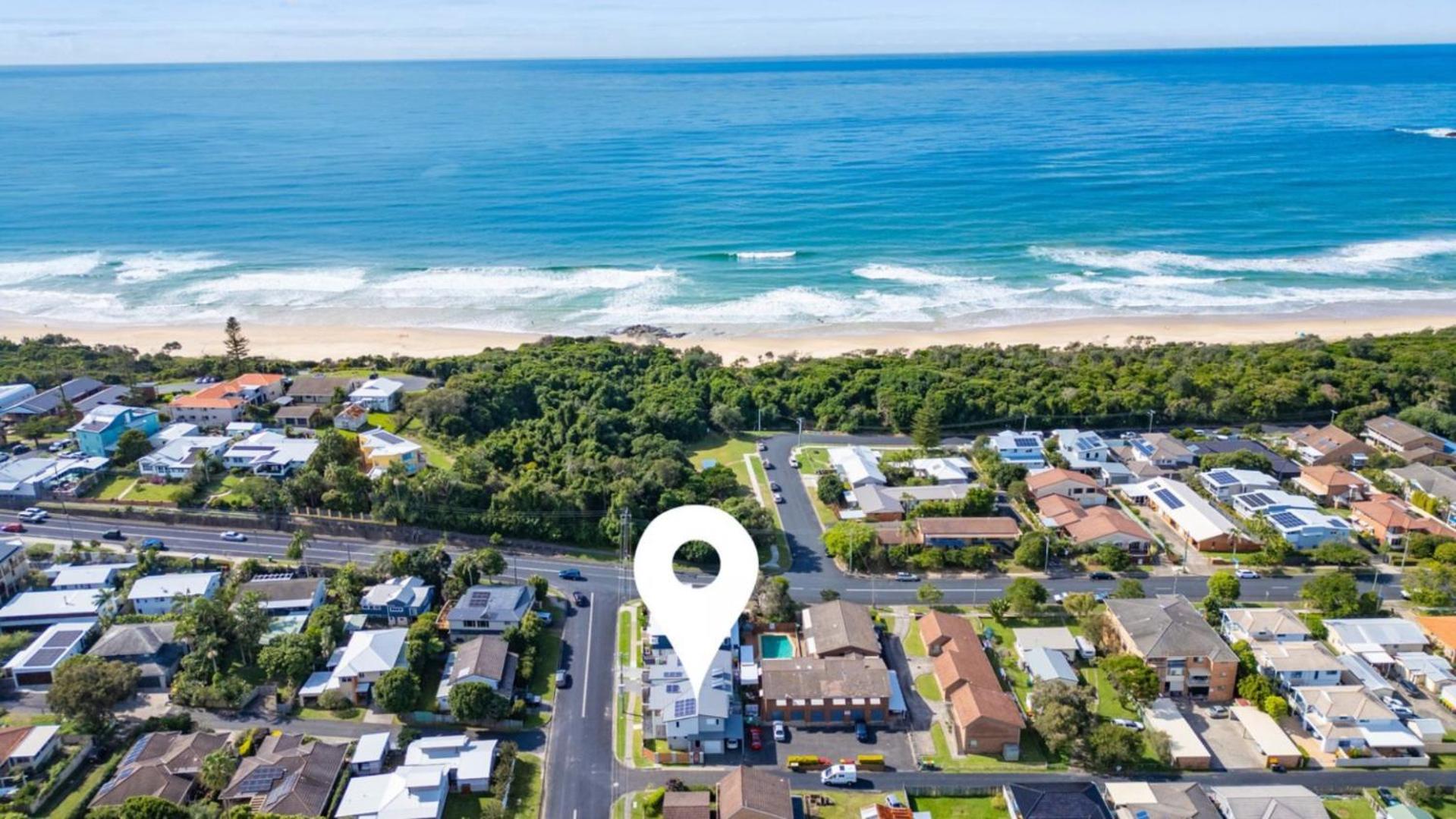 Seas the Day - Modern Townhouse in Sawtell Village