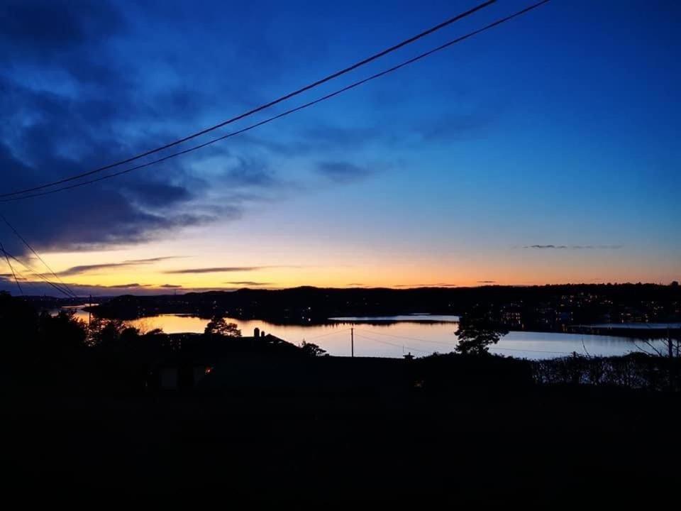 Flott sørlandshus ved sjøen leies ut view 3