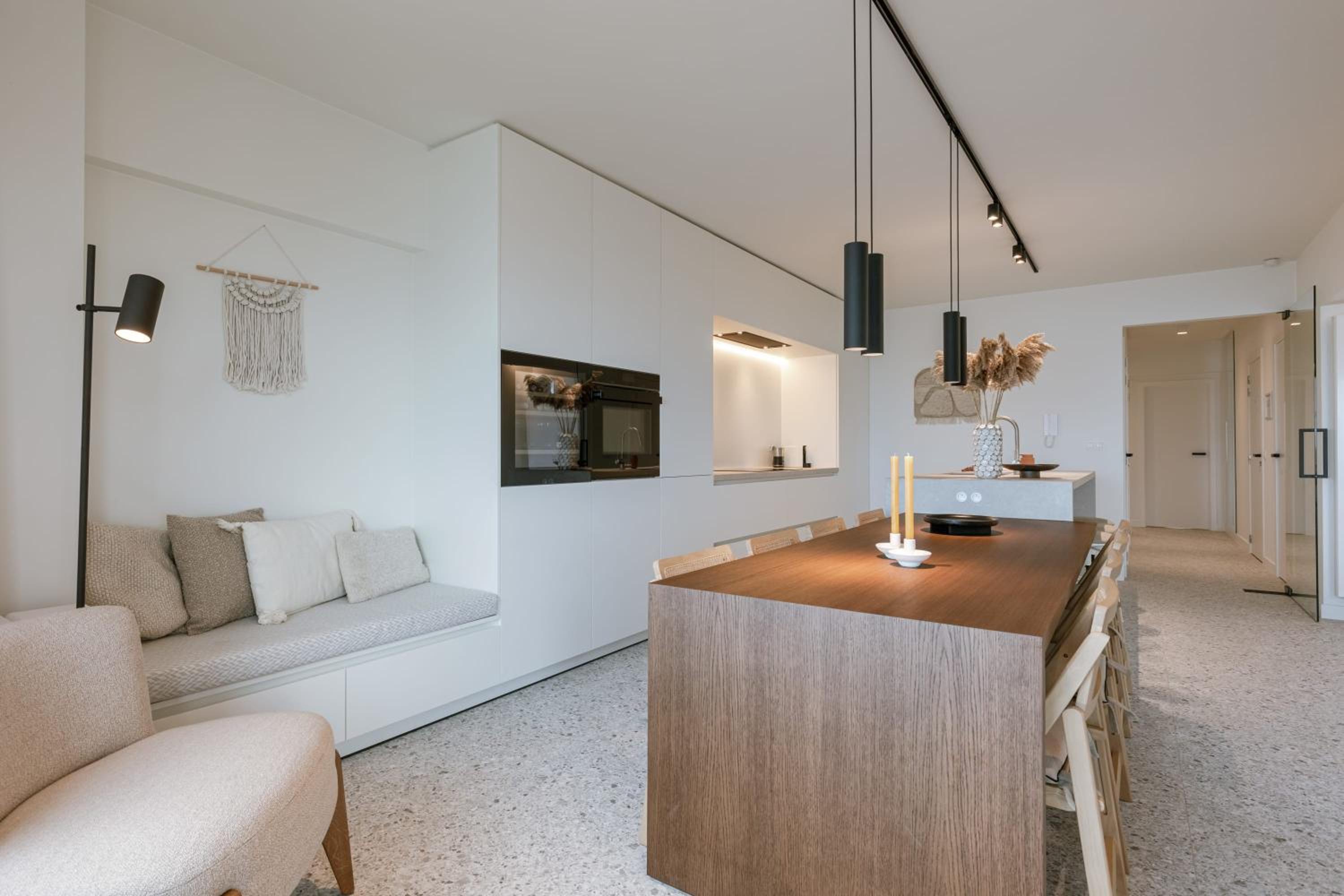 Elegant and stylish retreat with sea view