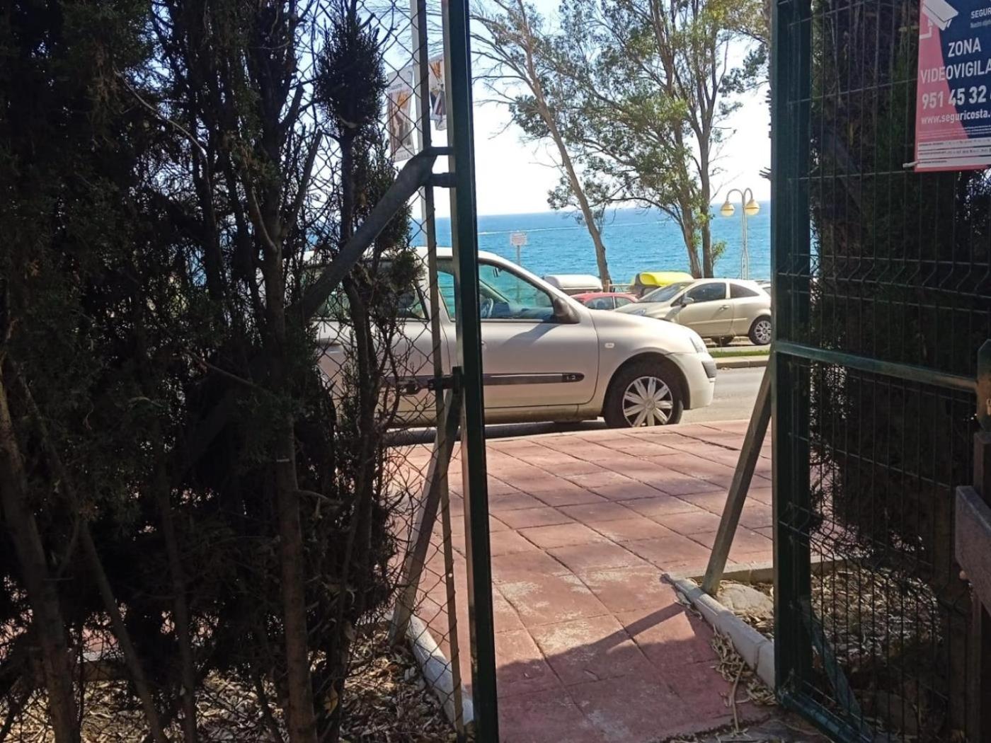 1 Bedroom apartment near the beach view 5
