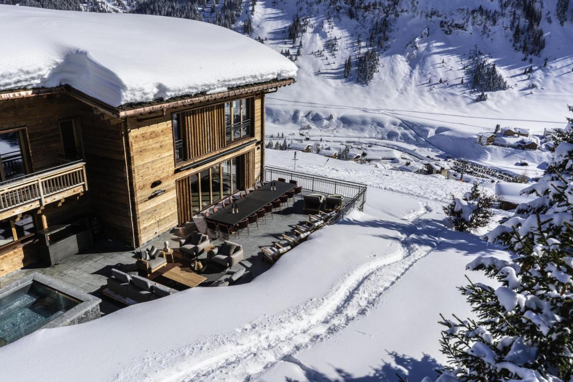 Arula Chalet 1
