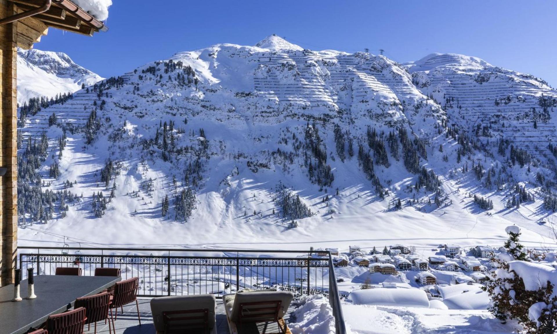 Arula Chalet 1
