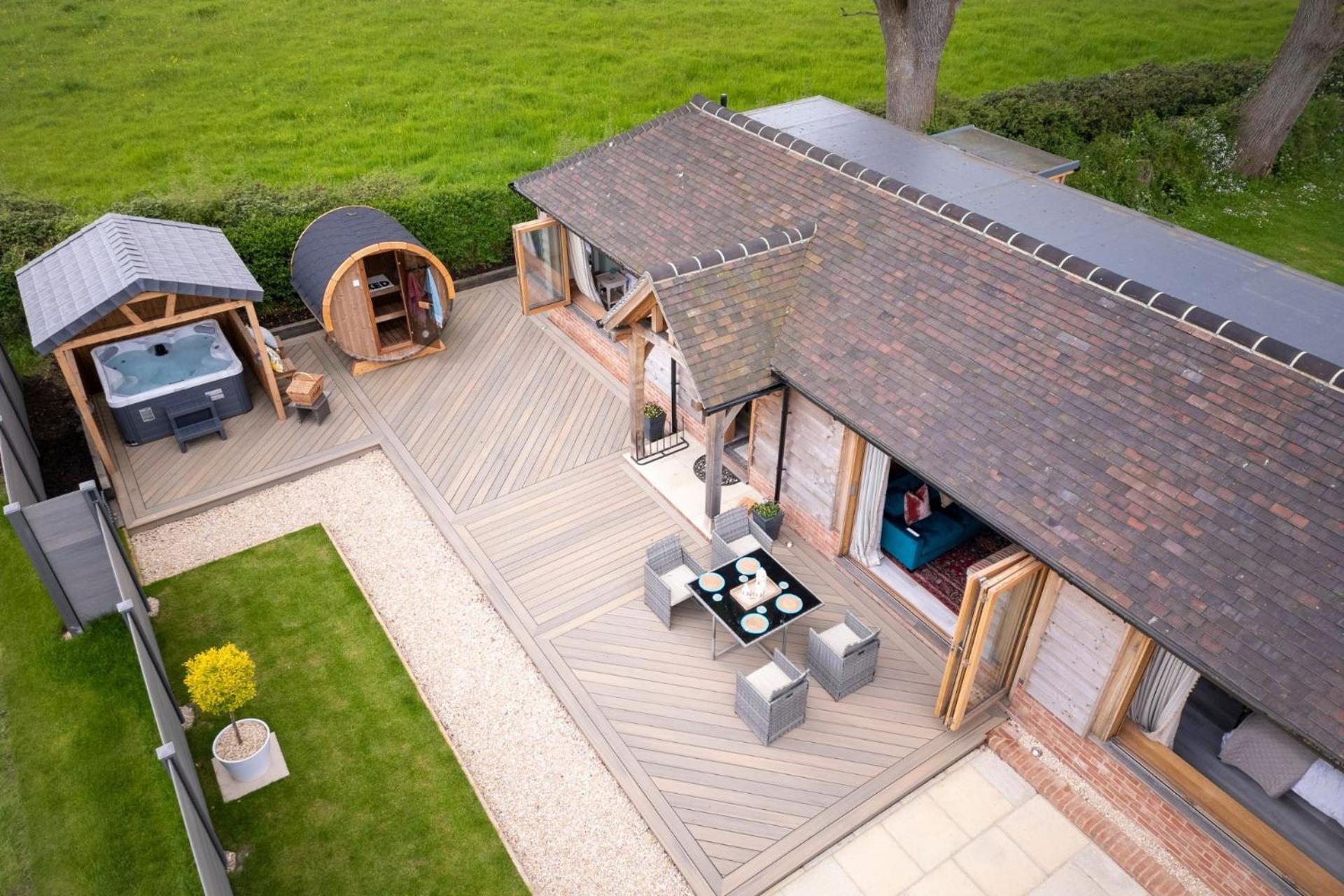 The Lodge at Leigh view 2