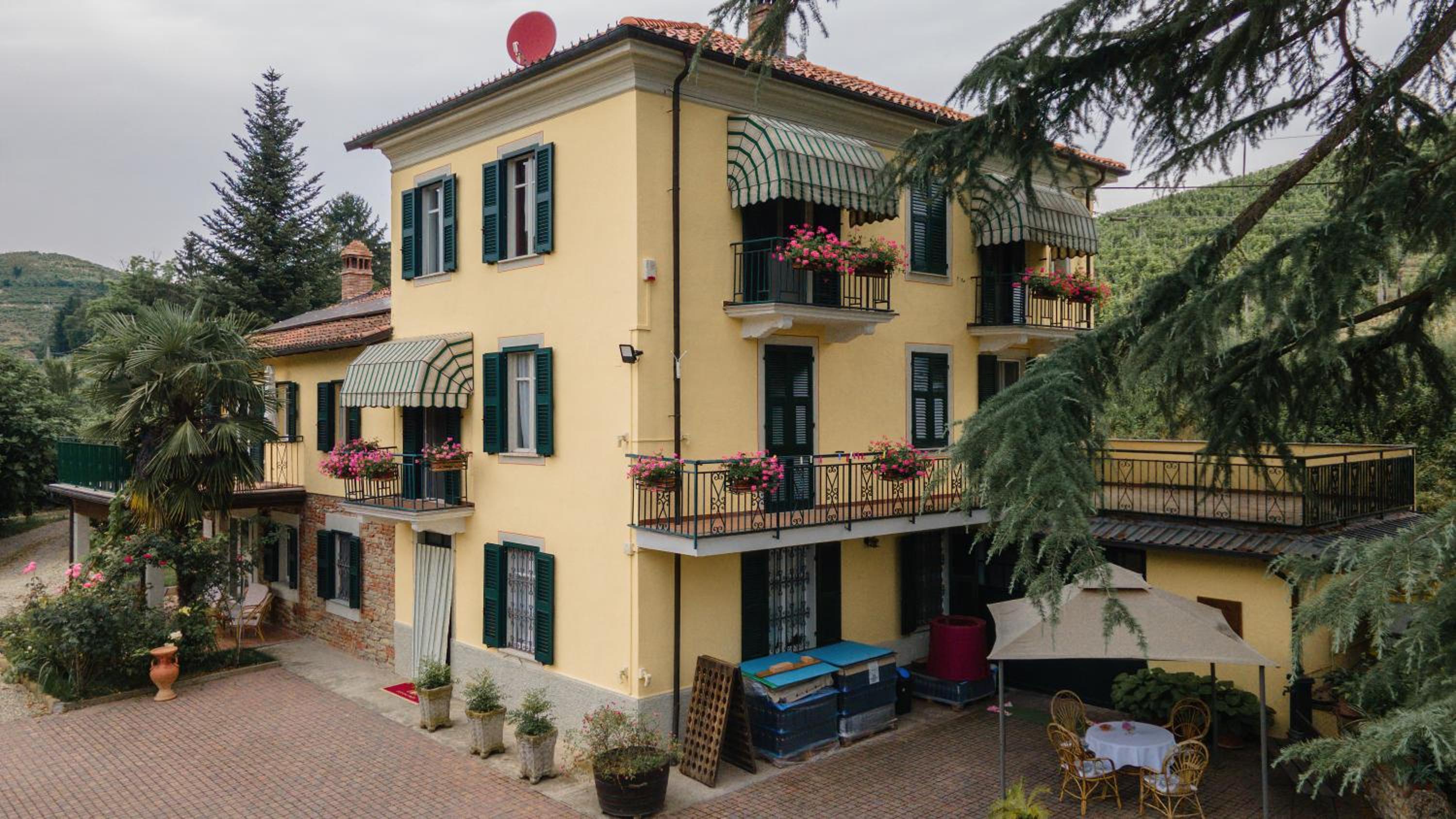 Azienda Oddone Prati Winery view 2