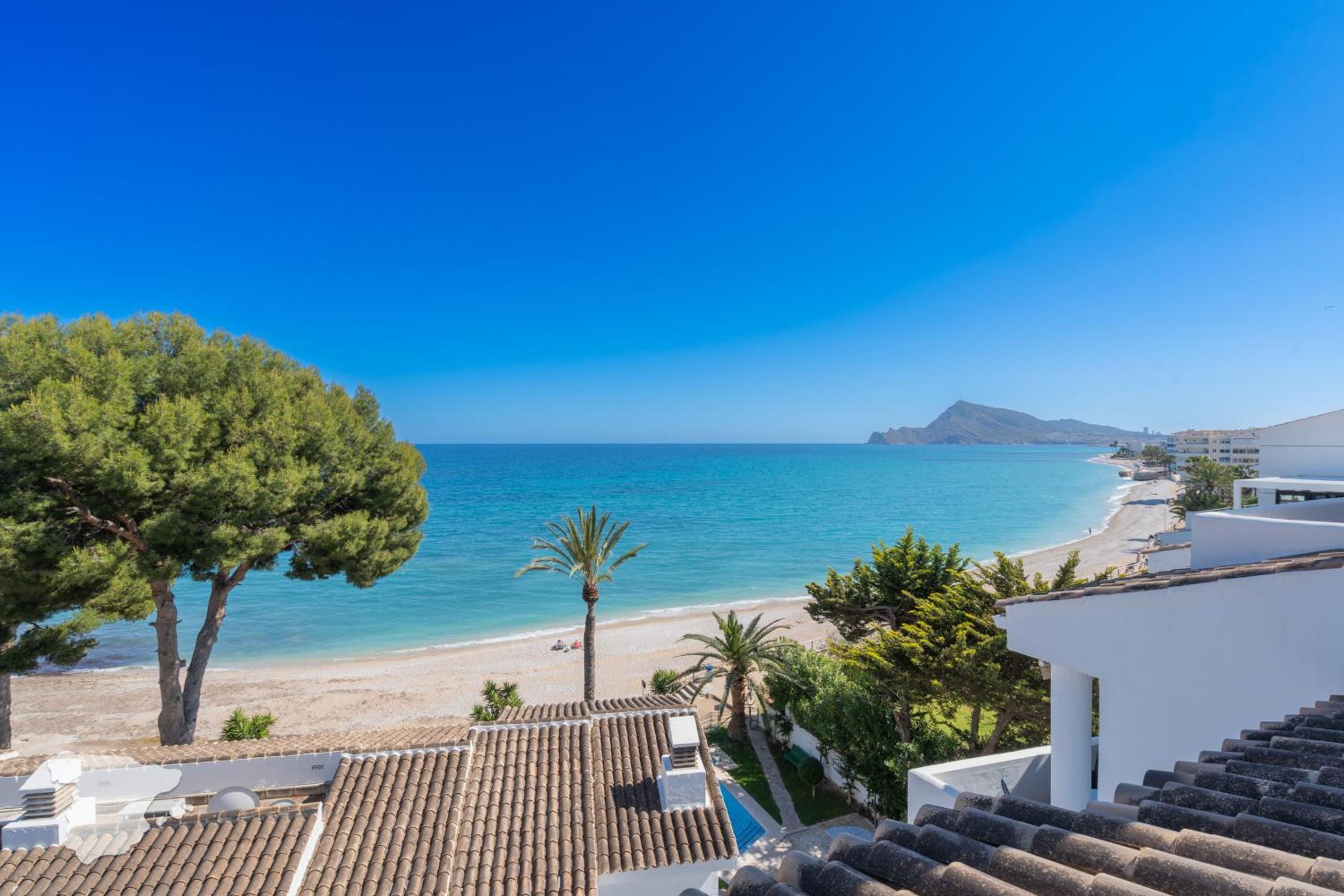 CostaBlancaDreams Duplex Cap Negret in Altea