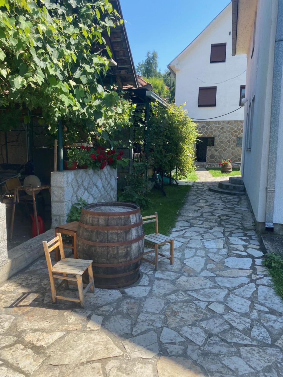 Photo 16